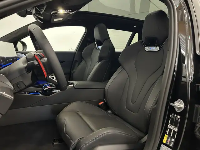 BMW M5 view 14