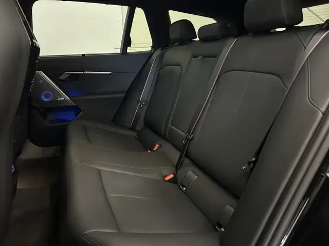 BMW M5 view 15