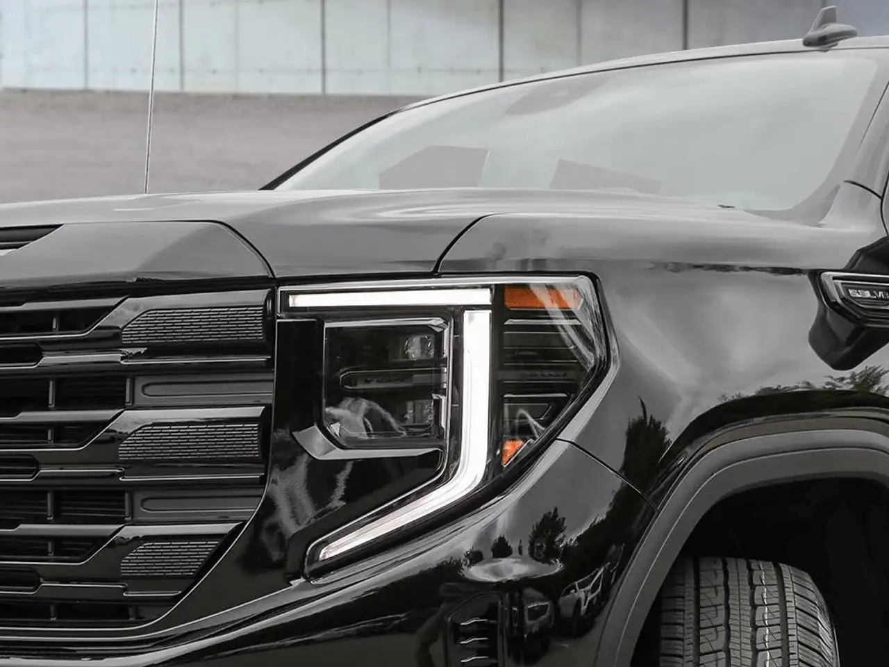 GMC Sierra 1500 снимка GMC Sierra 1500