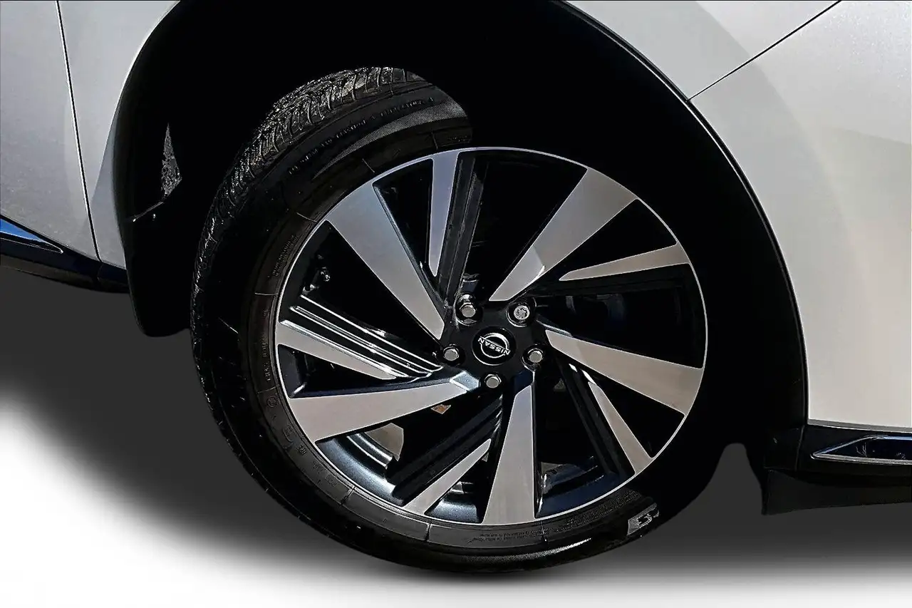 Nissan Murano снимка Nissan Murano