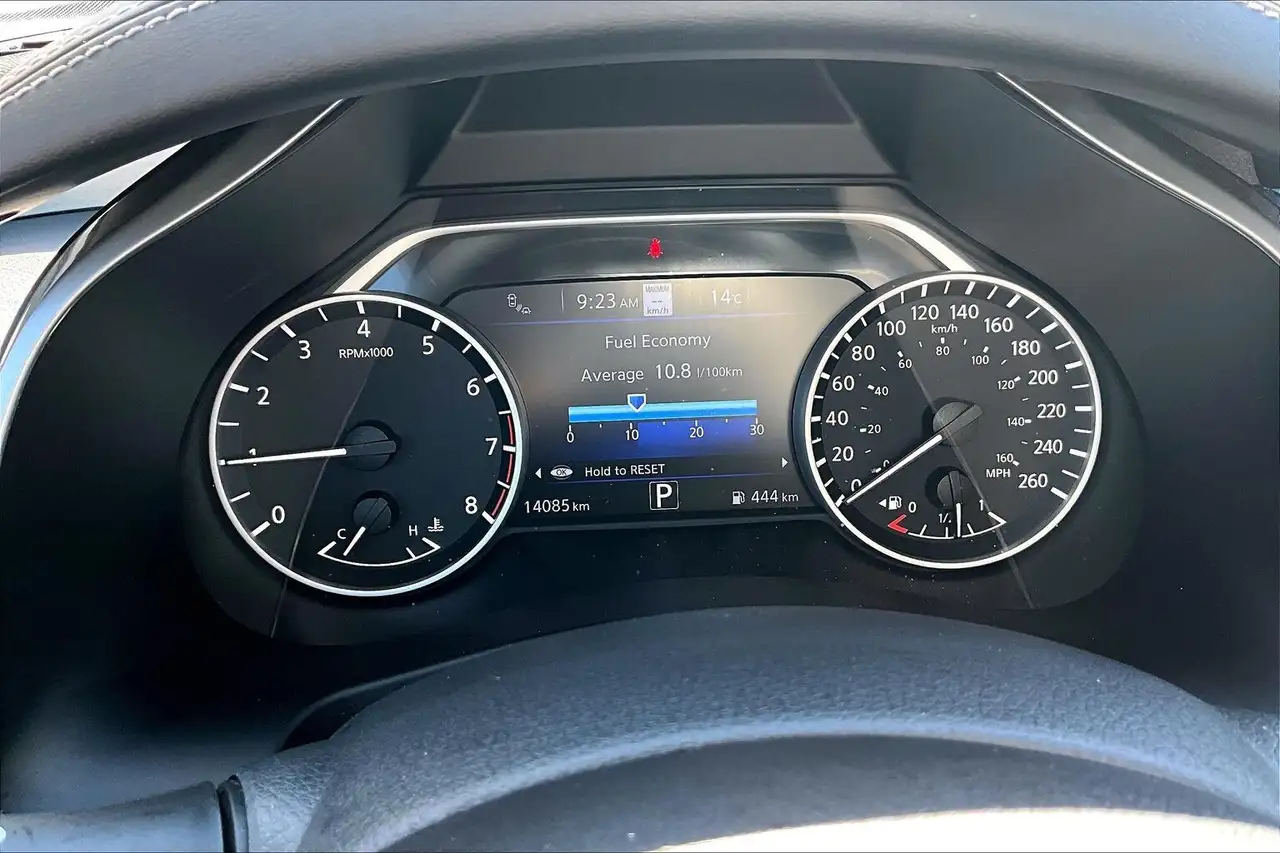 Nissan Murano снимка Nissan Murano
