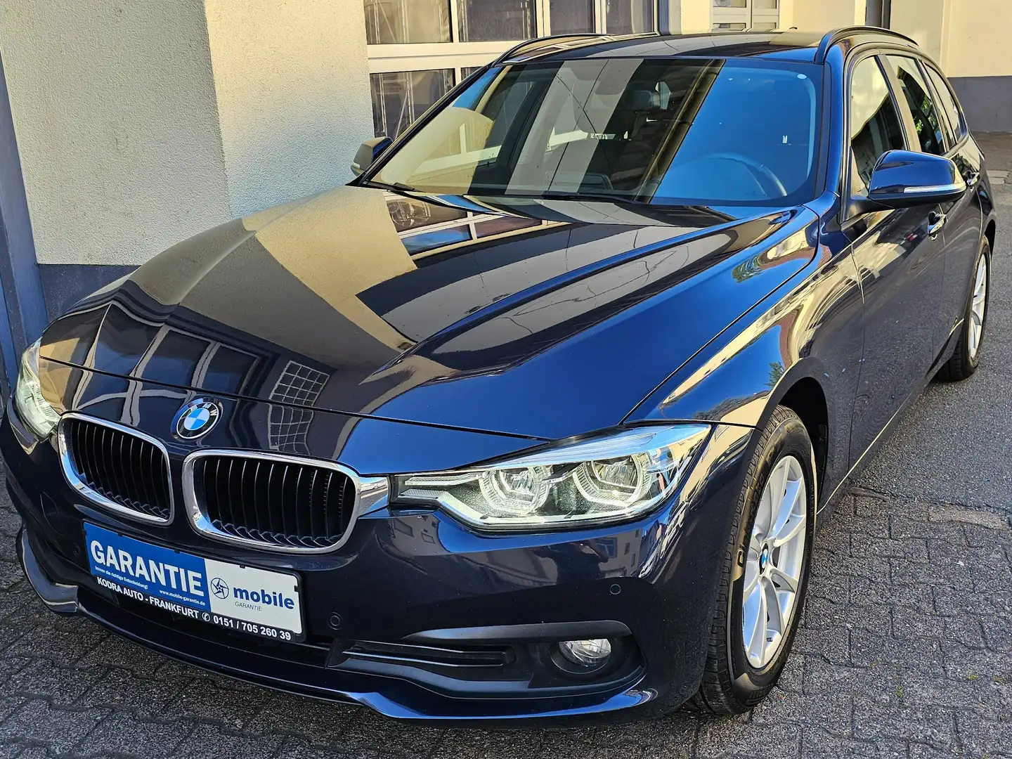BMW 320 d* Automatik* Navi* LED* PDC* Garantie* Blau - 1