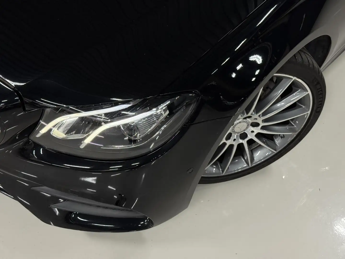 Mercedes-Benz E 200 AMG | Pano | Burmester | Sfeer | NL Zwart - 2