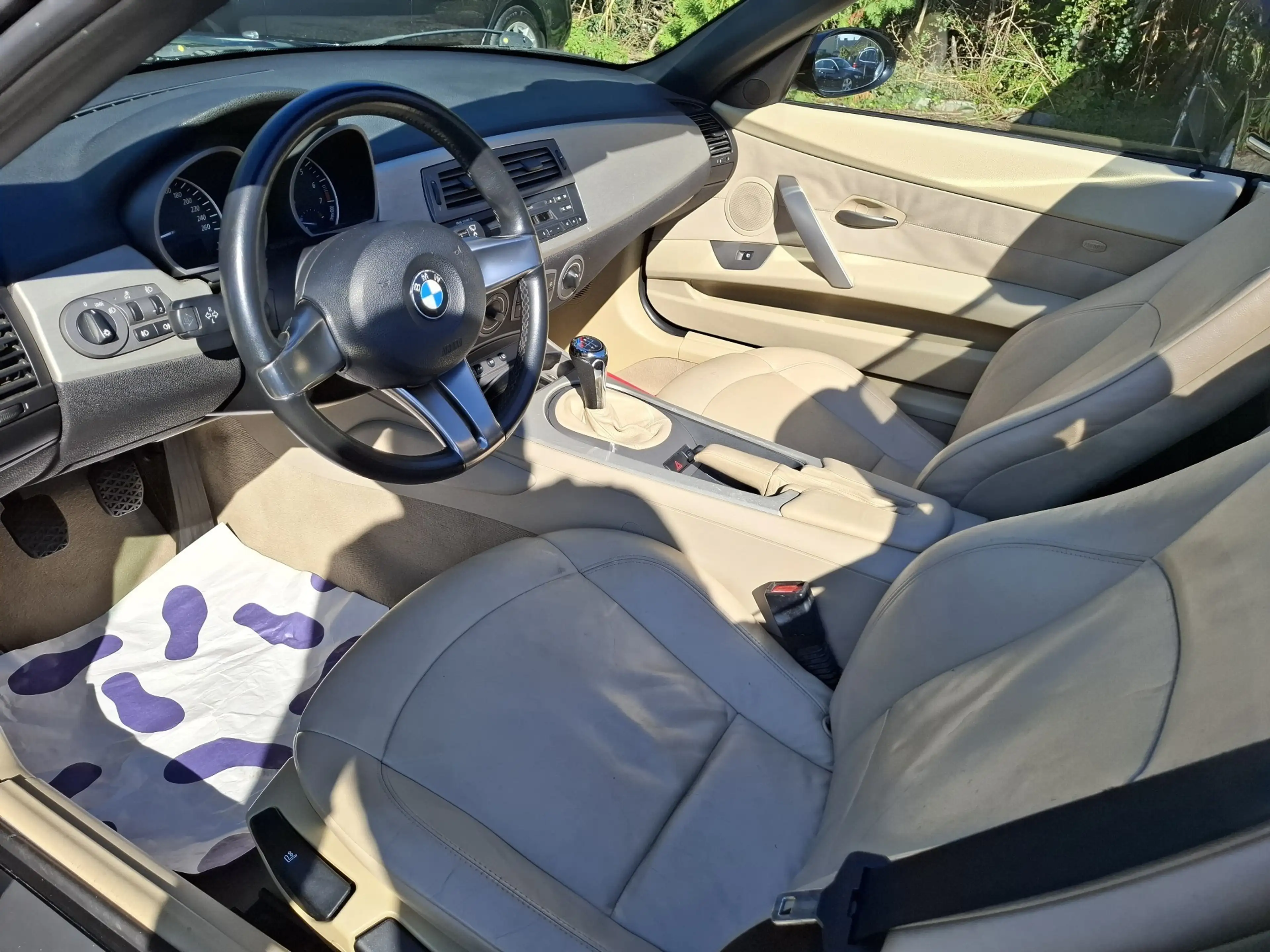 BMW Z4 2.2 i Roadster — photo 11