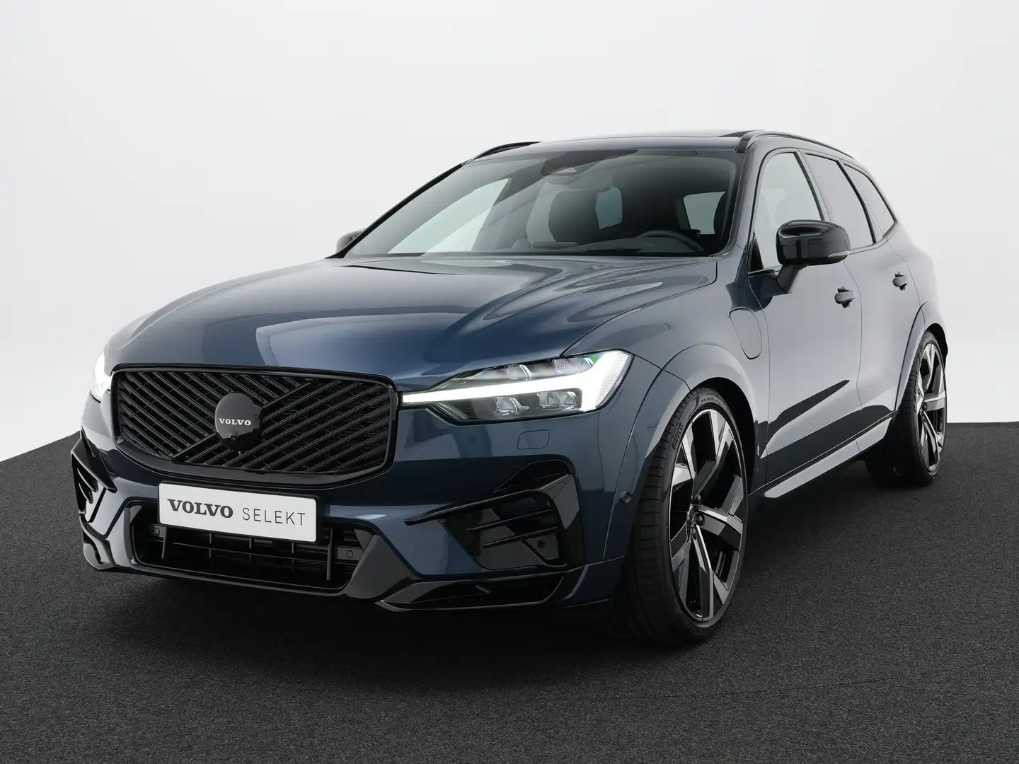 Volvo XC60 T8 Plug-in hybrid AWD Ultra Black Edition | NW MOD Blau - 1