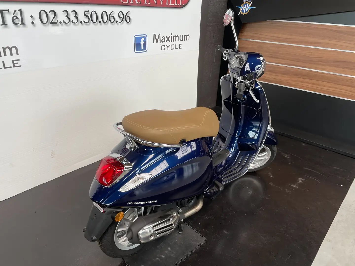 Vespa Primavera 50 Albastru - 2