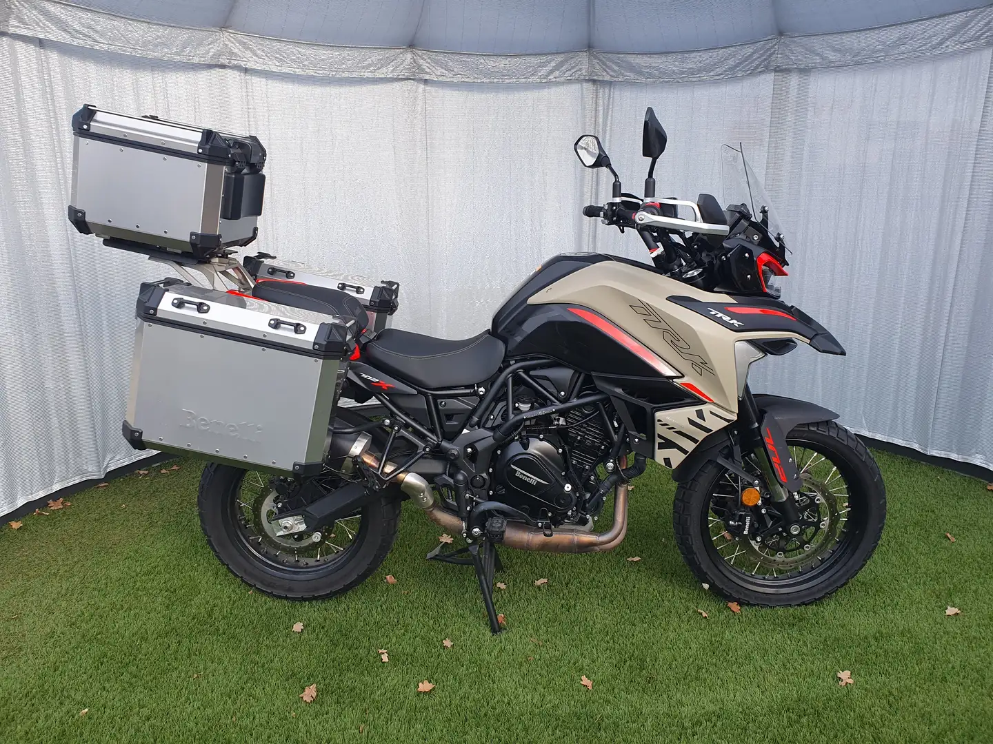 Benelli TRK 702 TRK 702X - 2