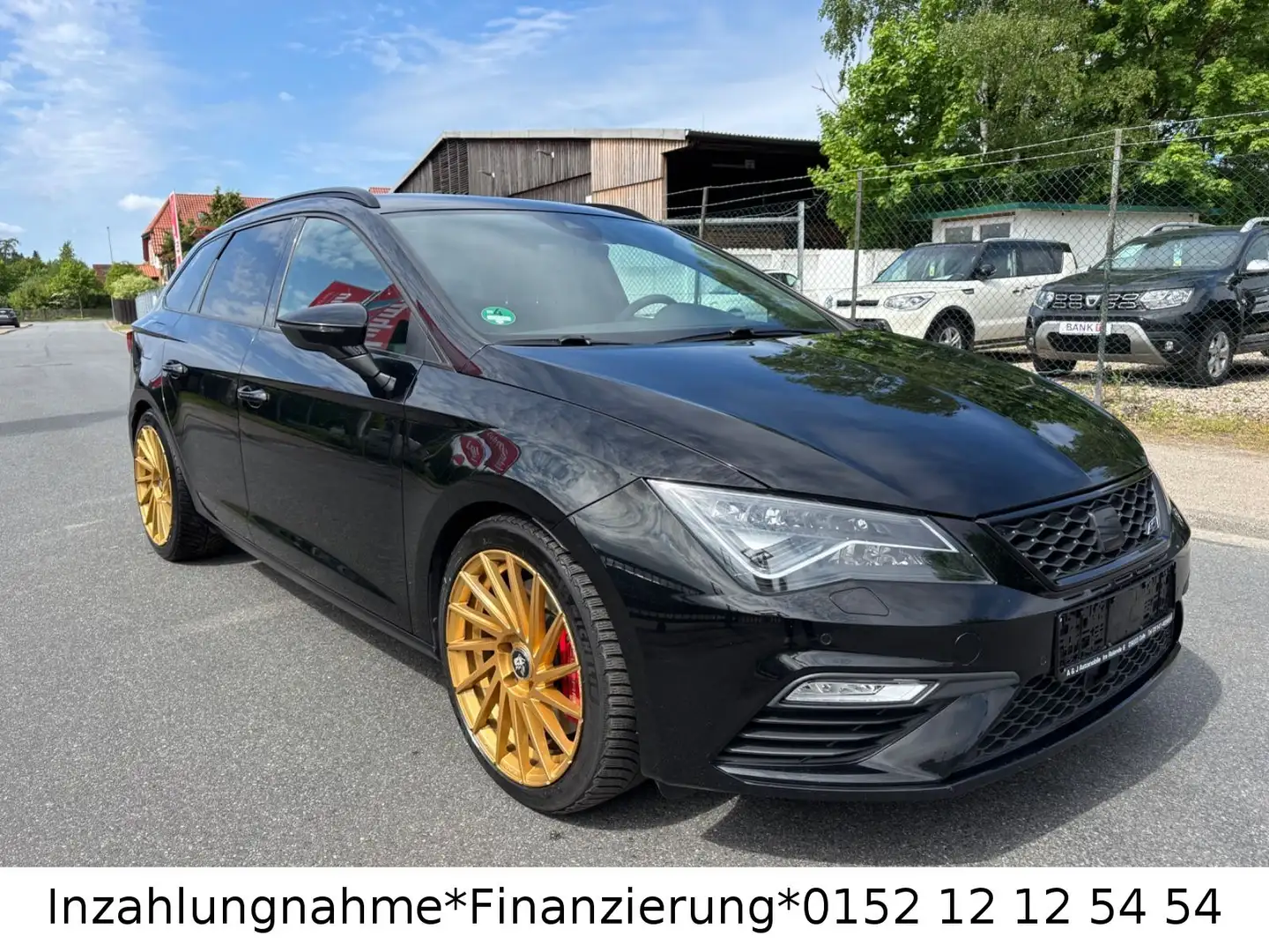 SEAT Leon ST Cupra 300 Noir - 2