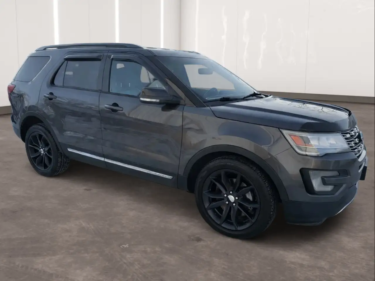 Ford Explorer photo Ford Explorer