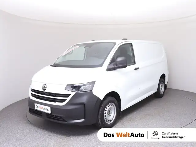 Volkswagen Transporter main image