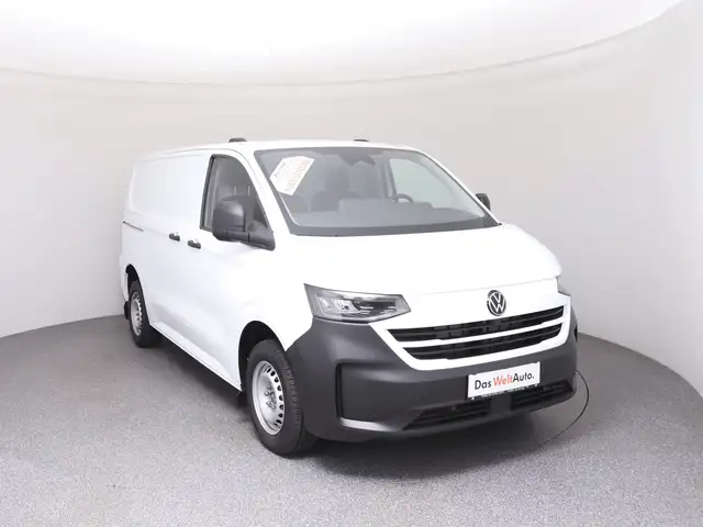 Volkswagen Transporter view 2