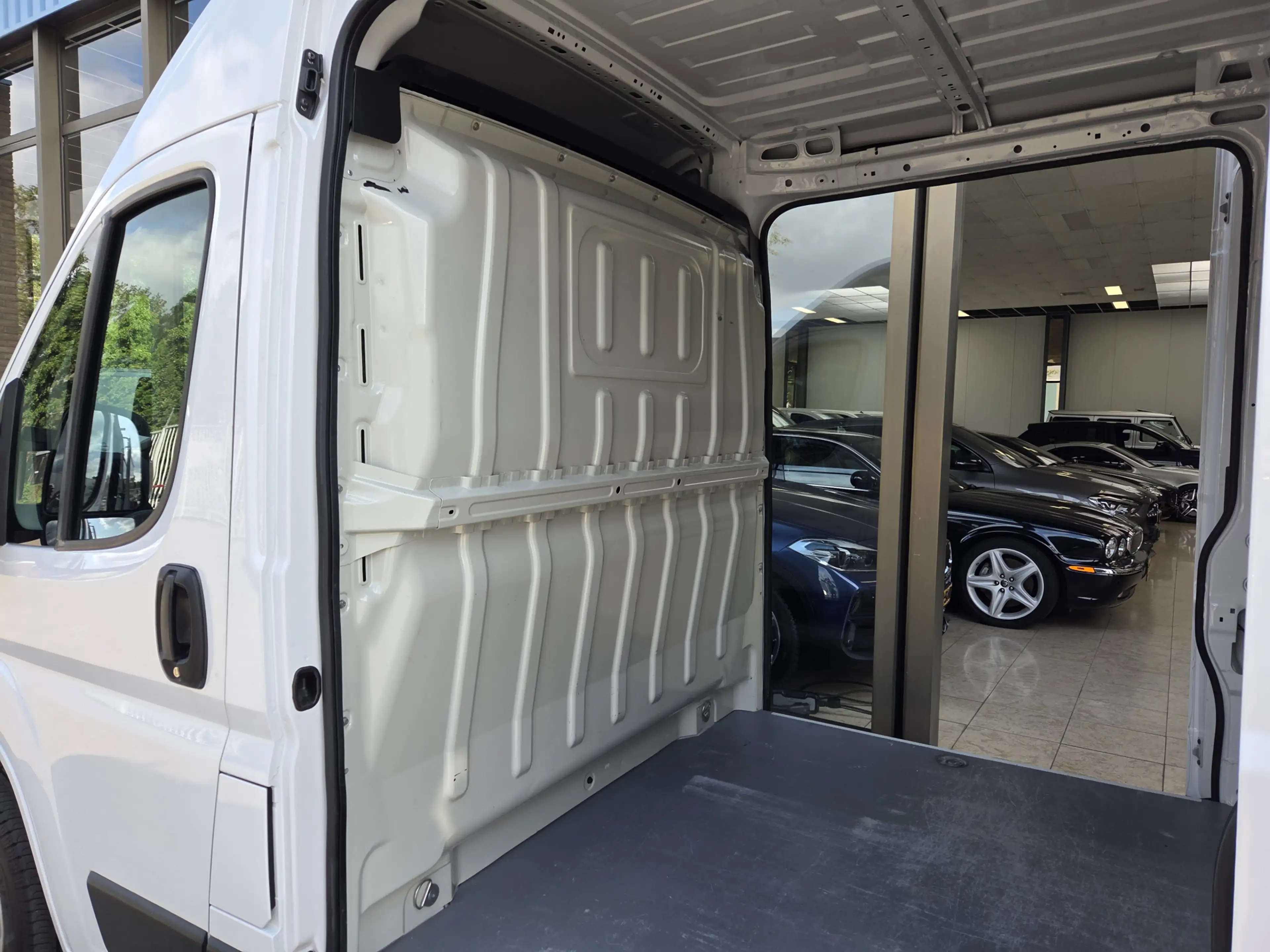 Citroen Jumper / Opel Movano 103Kw/140Pk L2H2 Links & Rechts Schu — photo 14