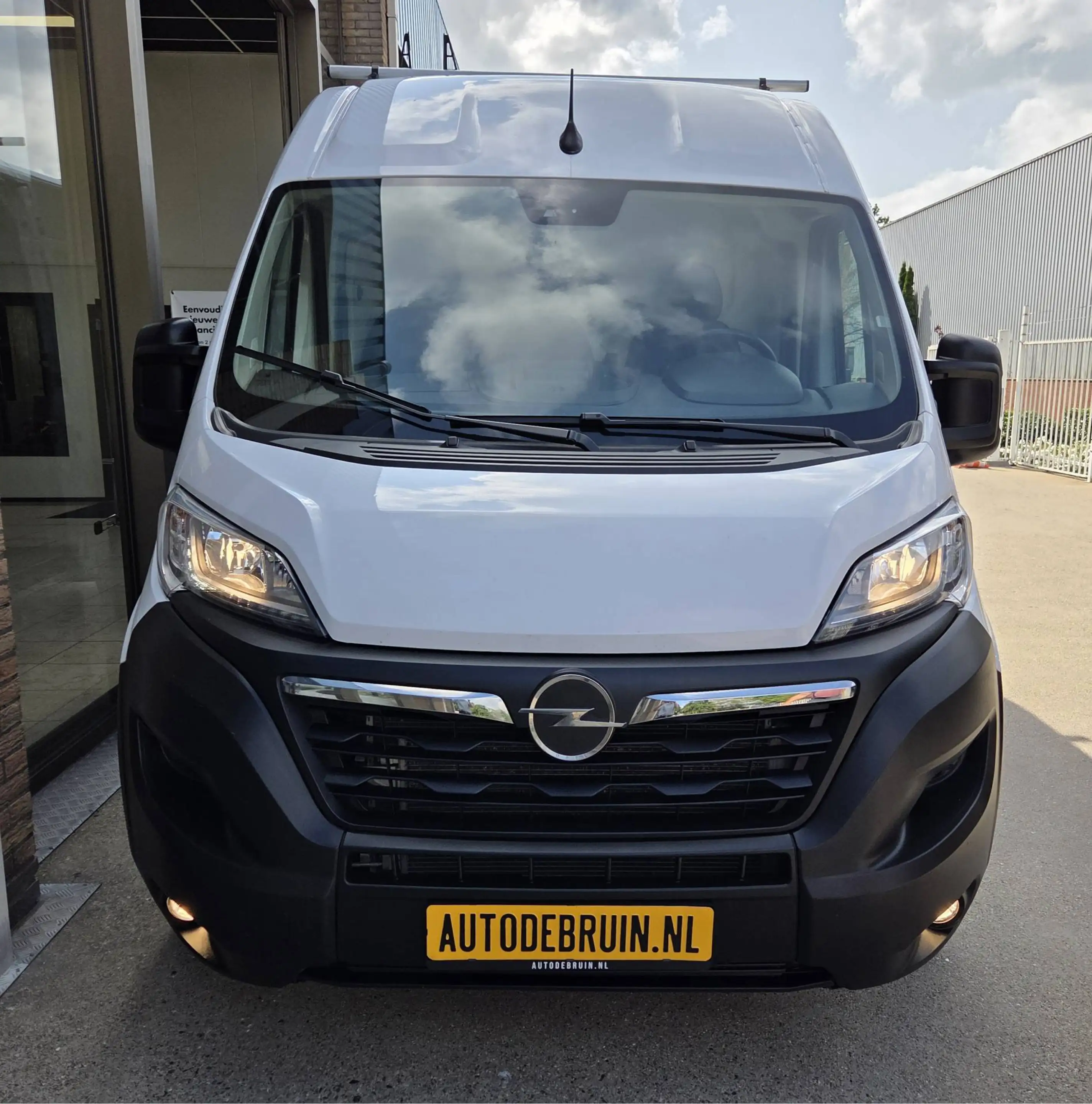 Citroen Jumper / Opel Movano 103Kw/140Pk L2H2 Links & Rechts Schu — photo 2