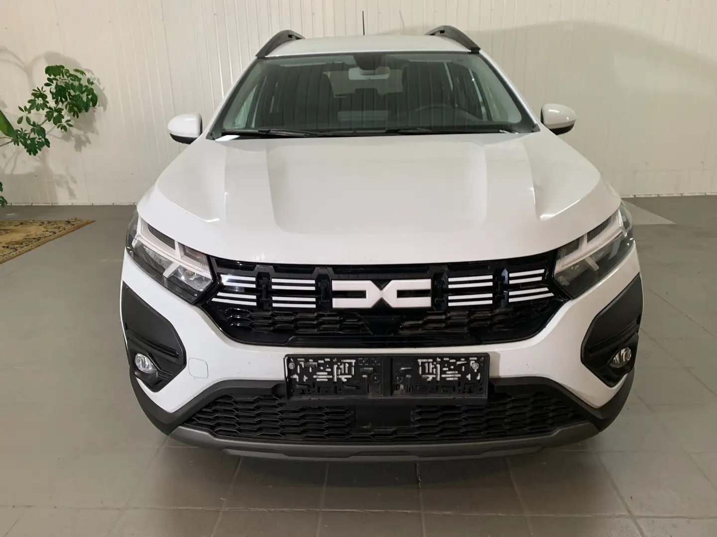 Dacia Jogger Hybrid 140 Automatik Weiß - 2