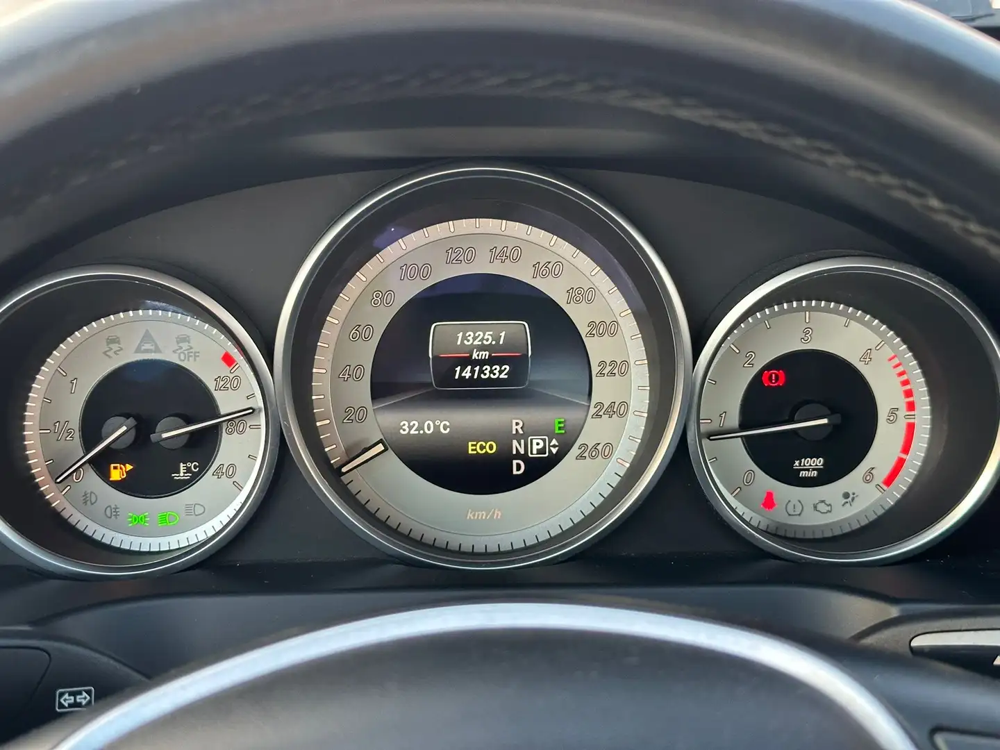 Mercedes-Benz E 220 Coupe d (bt) Sport E6 - 1