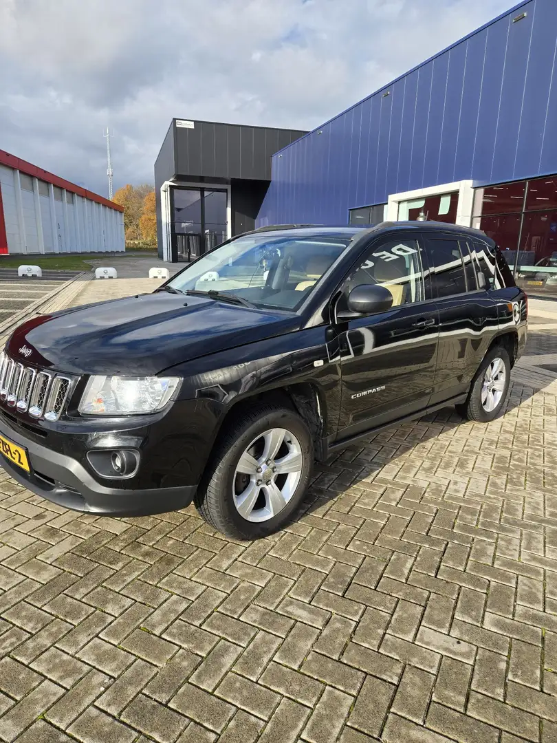 Jeep Compass 2.4 Sport 4WD Noir - 1