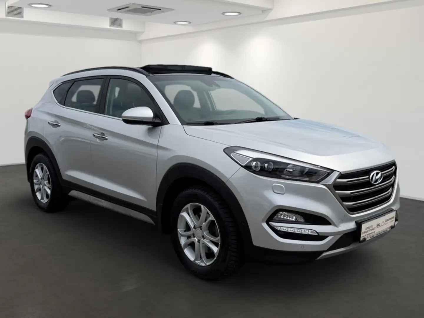 Hyundai TUCSON Platin 1,6 T-GDi 4WD DCT 819k Silber - 2