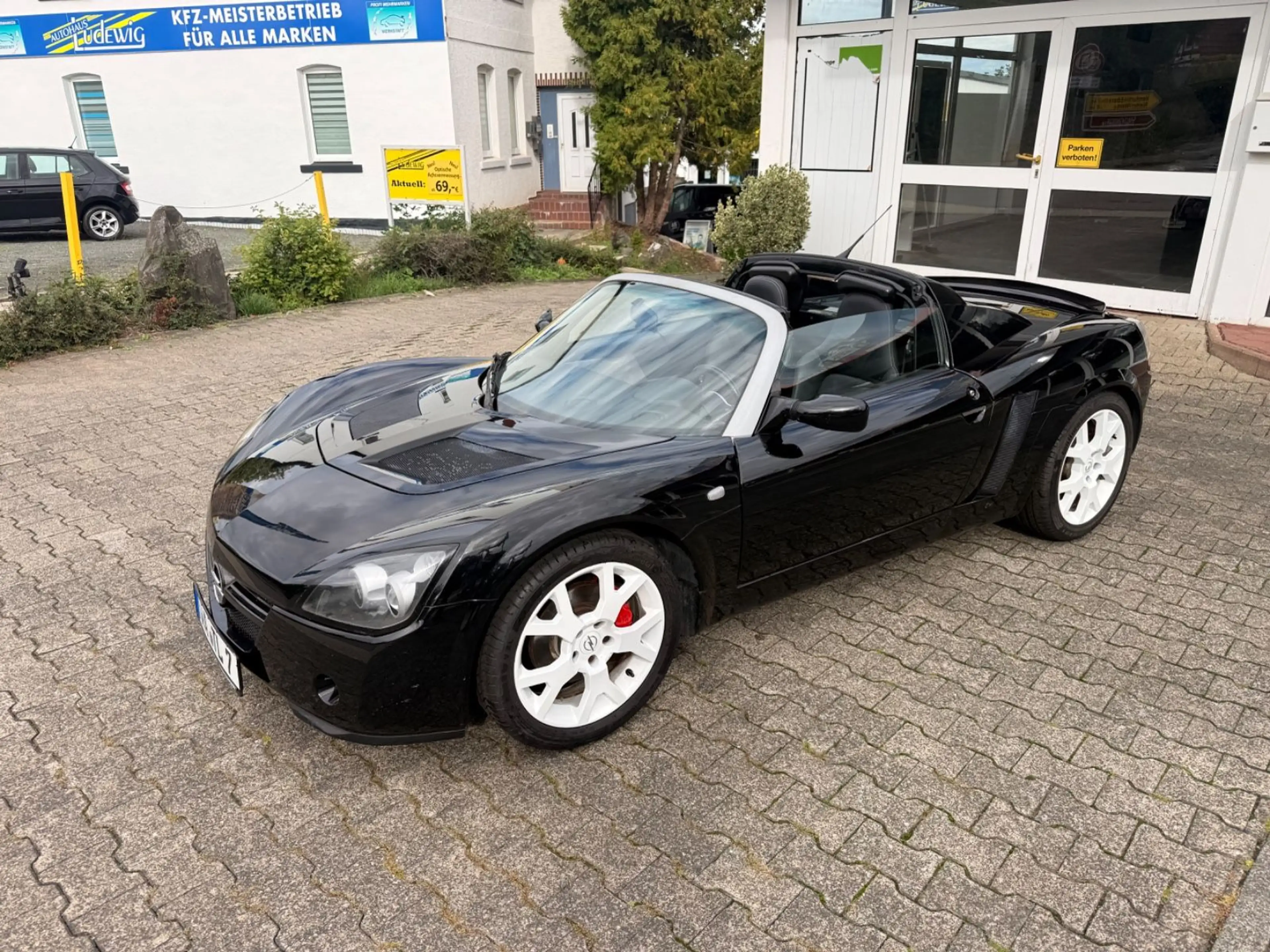 Opel Speedster 2.2 *TÜV NEU* — photo 2
