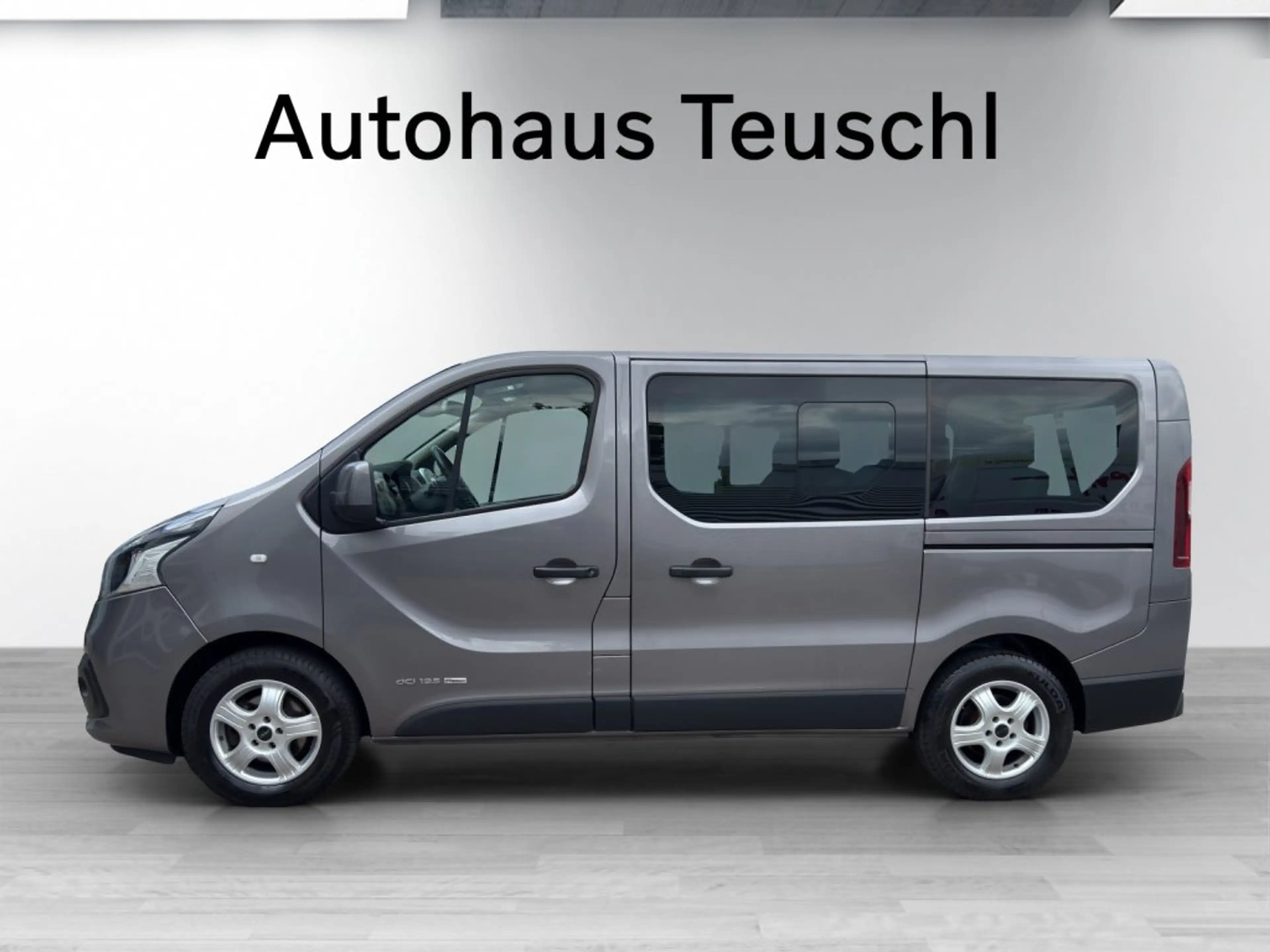 Renault Trafic Trafic — photo 3