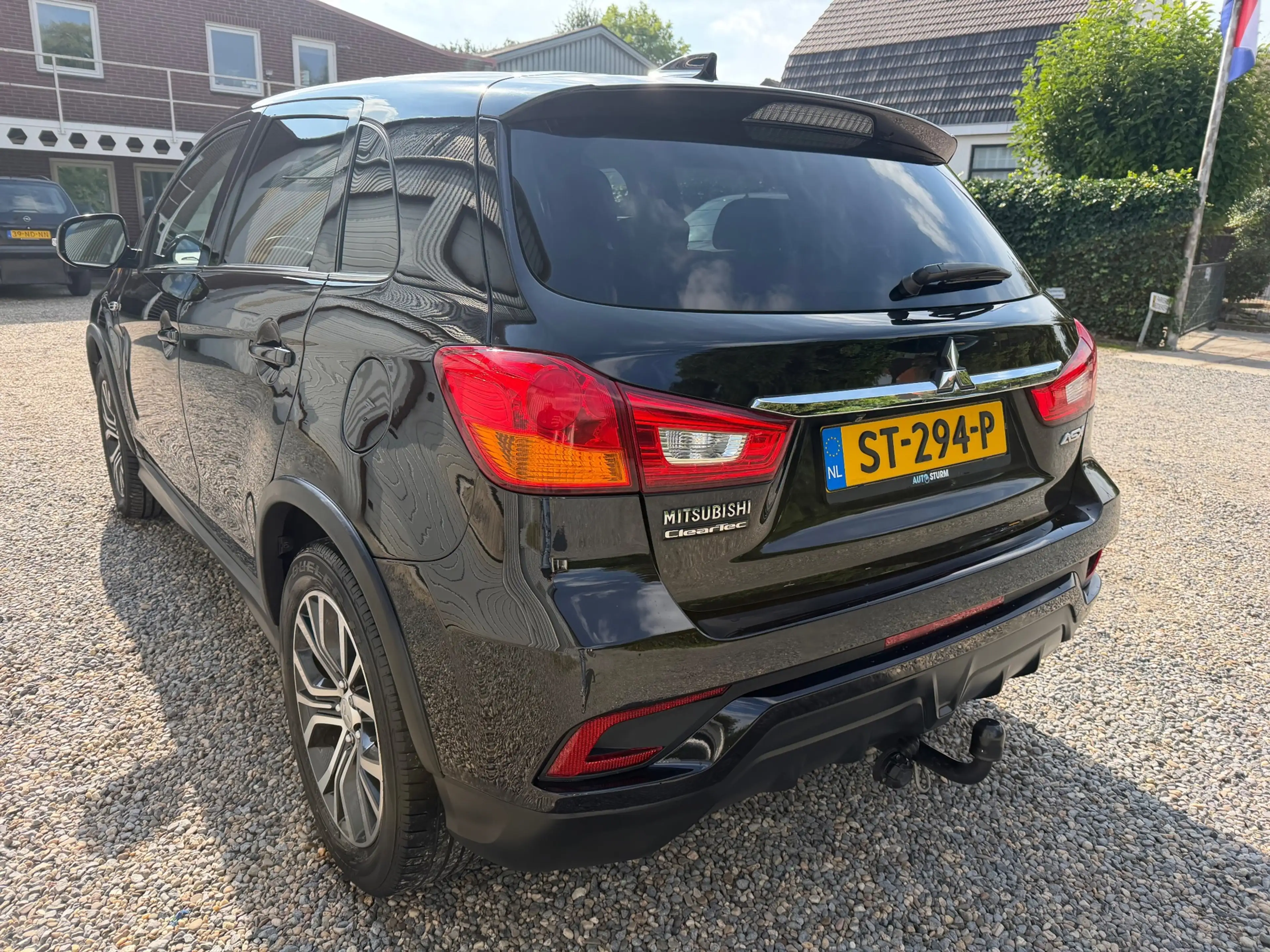 Mitsubishi ASX 1.6 Cleartec Connect Pro+ LEER.XENON.CLIMA.NAP! — photo 11