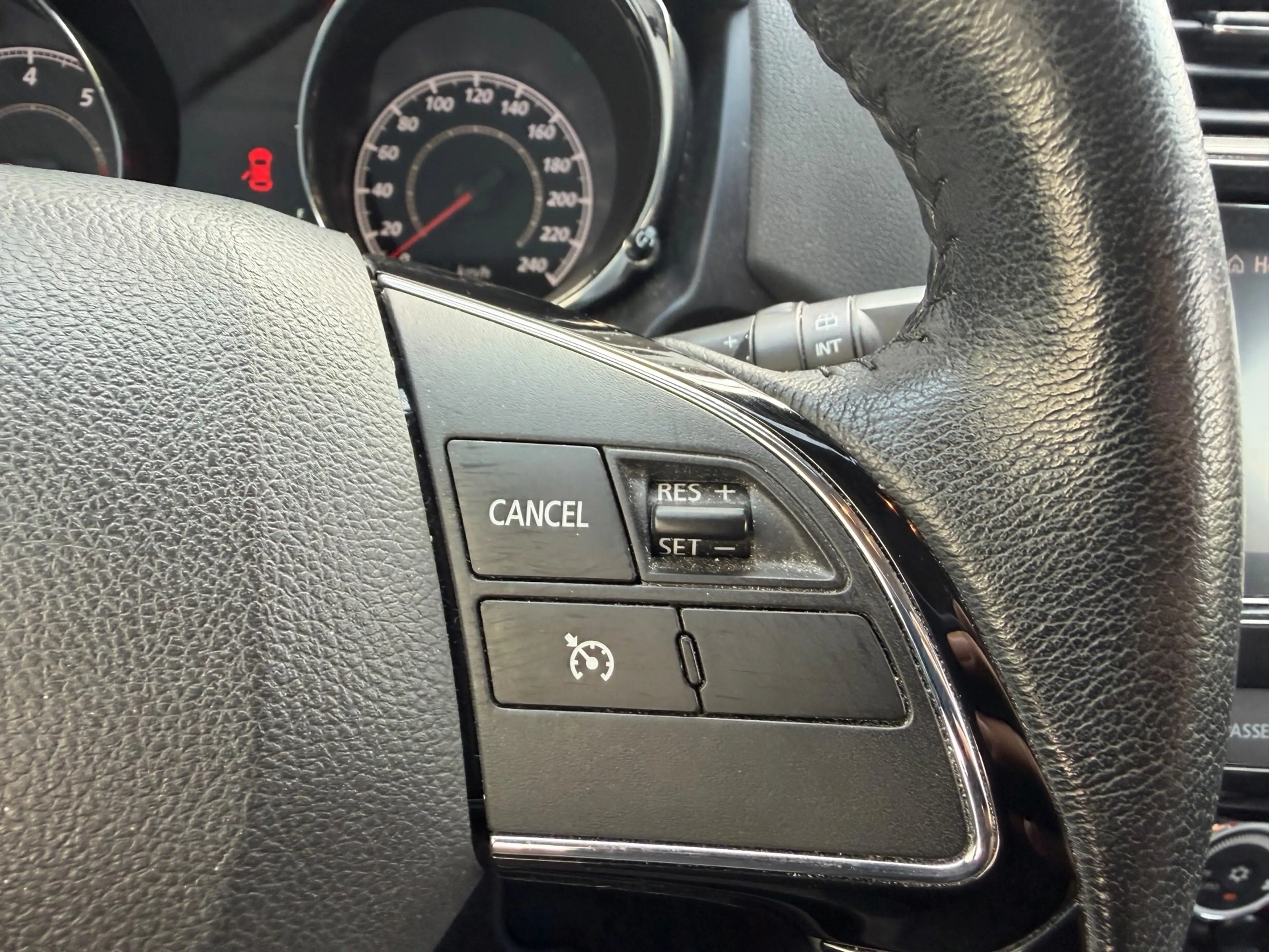 Mitsubishi ASX 1.6 Cleartec Connect Pro+ LEER.XENON.CLIMA.NAP! — photo 27