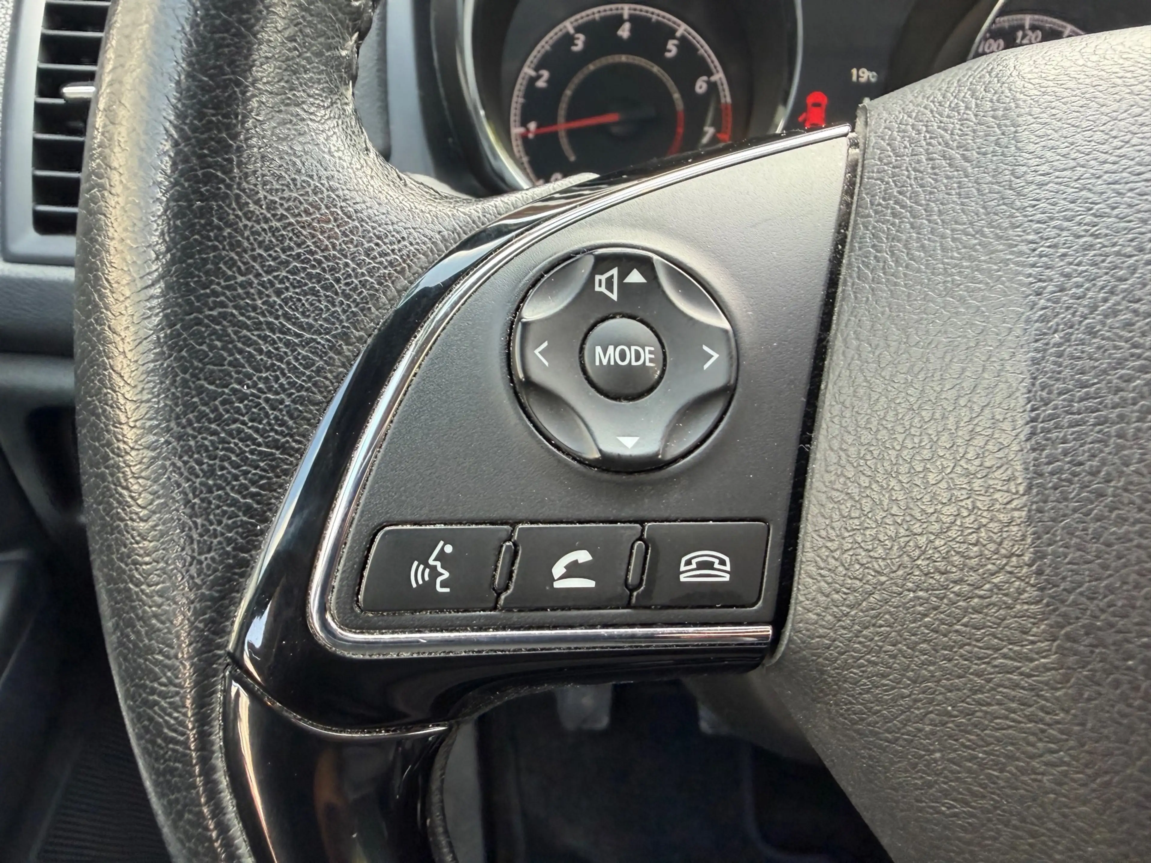 Mitsubishi ASX 1.6 Cleartec Connect Pro+ LEER.XENON.CLIMA.NAP! — photo 28