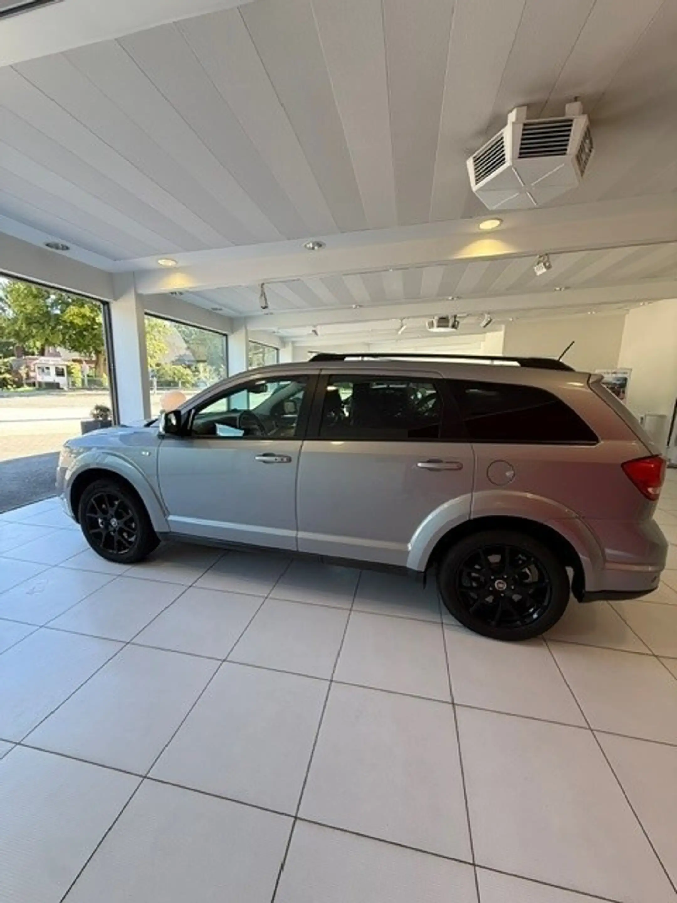 Fiat Freemont 2,0 Multijet 16V Black Code 4WD — photo 3