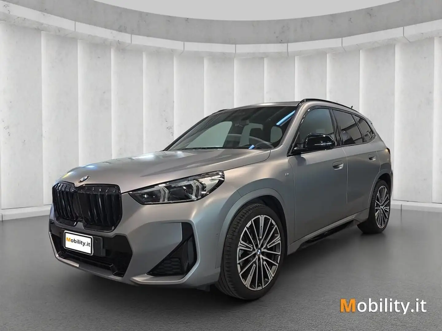 BMW X1 xdrive23i mhev 48V Msport auto Grigio - 1