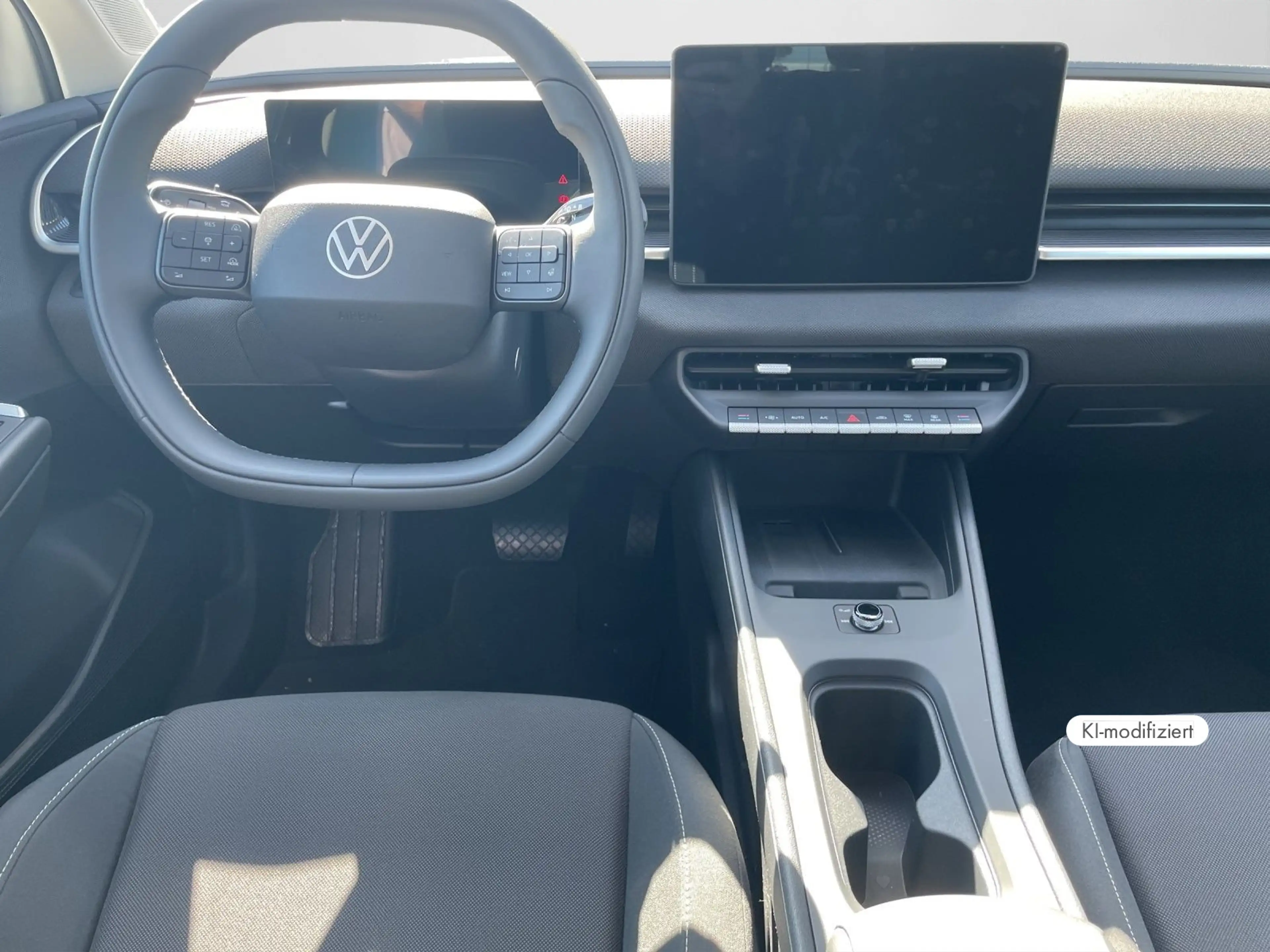 Volkswagen ID. Polo 52kWh 211PS Launch Edition — photo 3