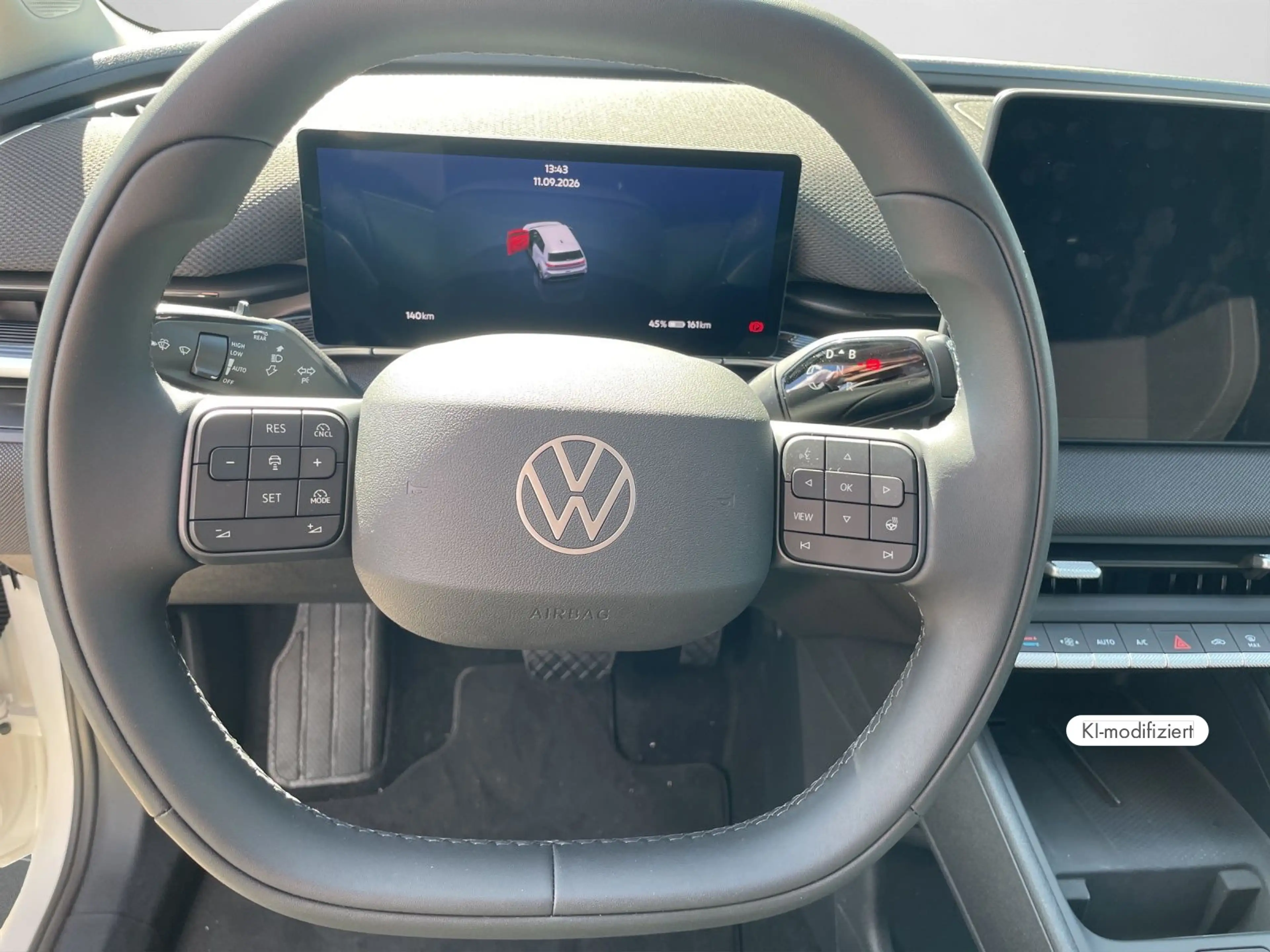Volkswagen ID. Polo 52kWh 211PS Launch Edition — photo 9