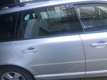 V70 2.4 d5 Momentum 185cv