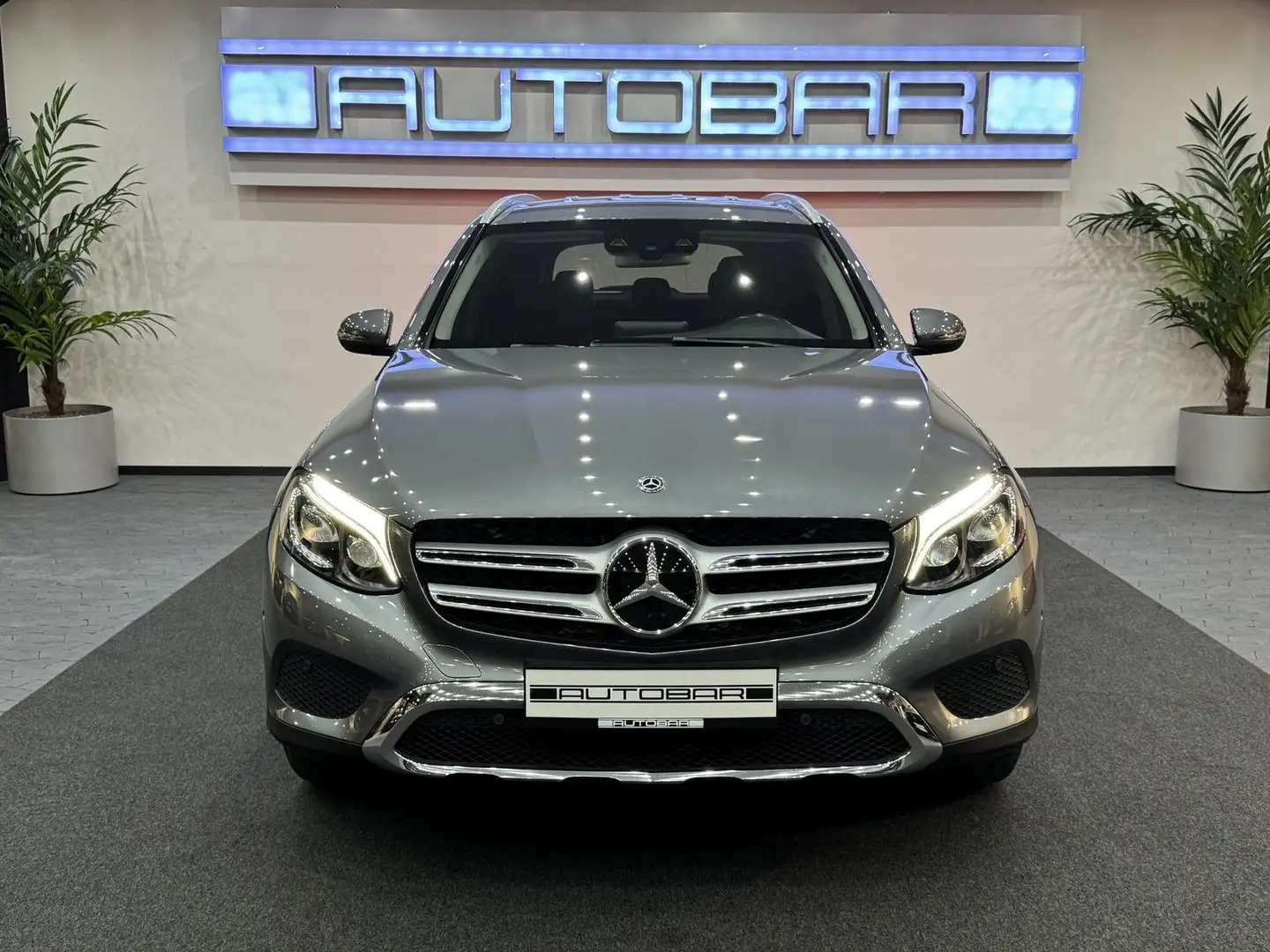 Mercedes-Benz GLC 220 d 4Matic Gris - 2