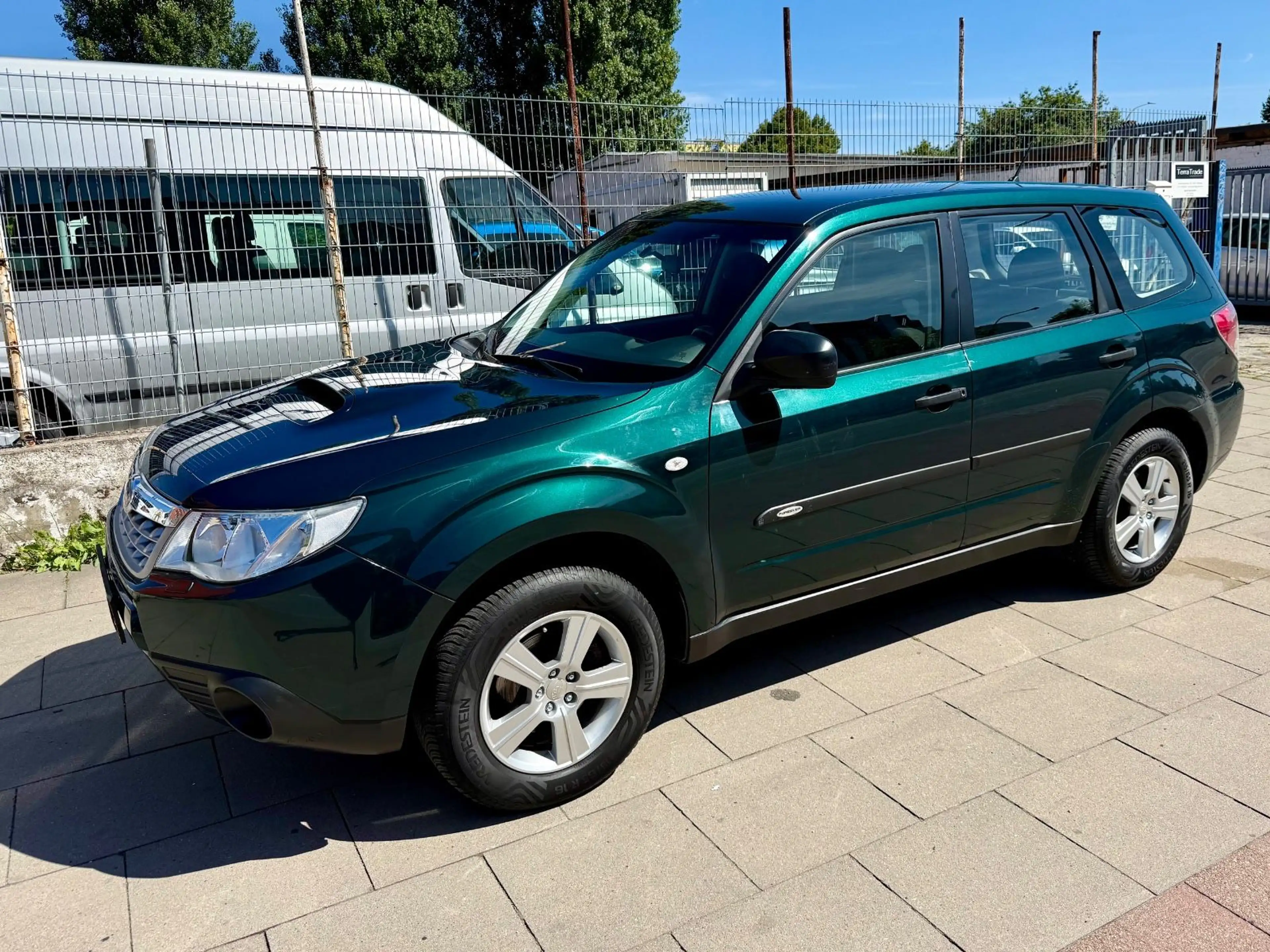 Subaru Forester Active * 4x4 * TÜV NEU — photo 6