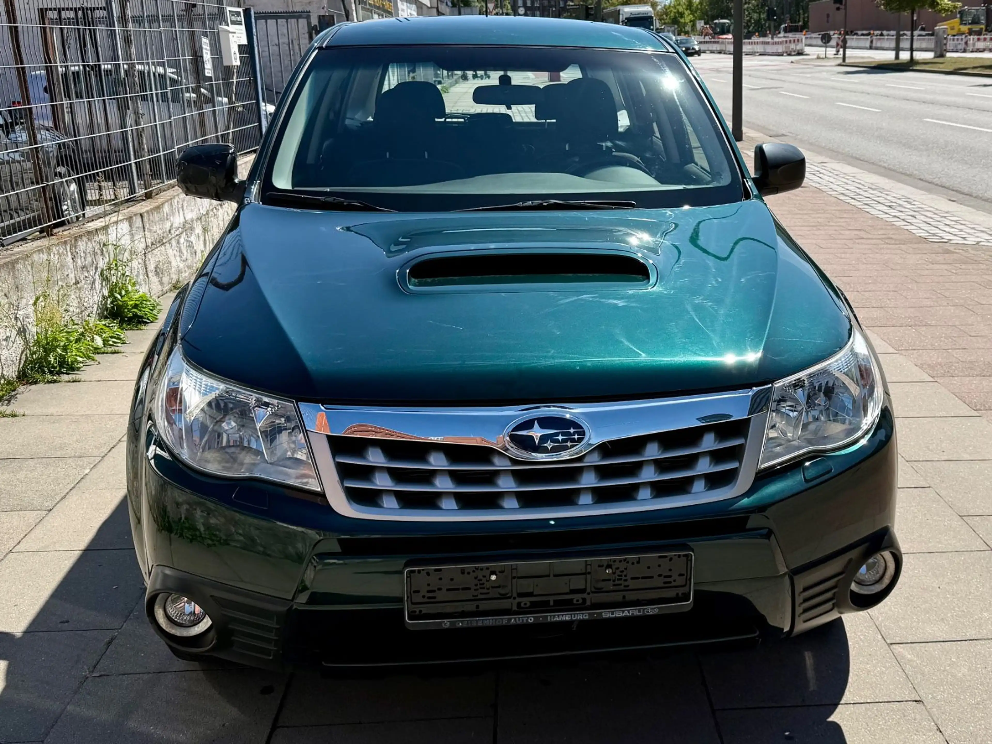 Subaru Forester Active * 4x4 * TÜV NEU — photo 10
