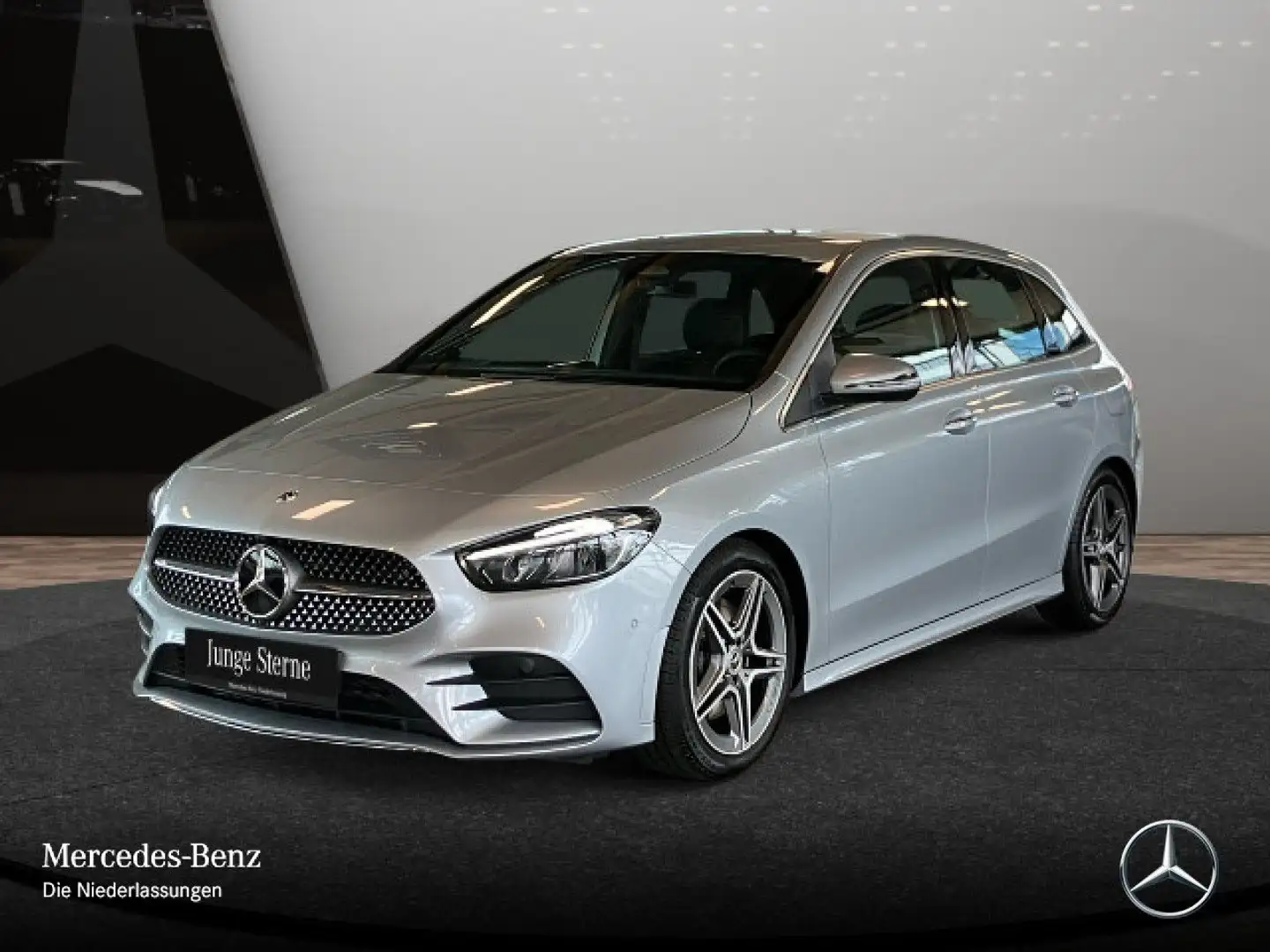Mercedes-Benz B 220 4M AMG+AHK+LED+KAMERA+TOTW+KEYLESS+8G Zilver - 2