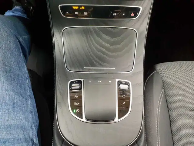 Mercedes-Benz E-Class view 10