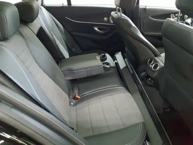 Mercedes-Benz E-Class view 14