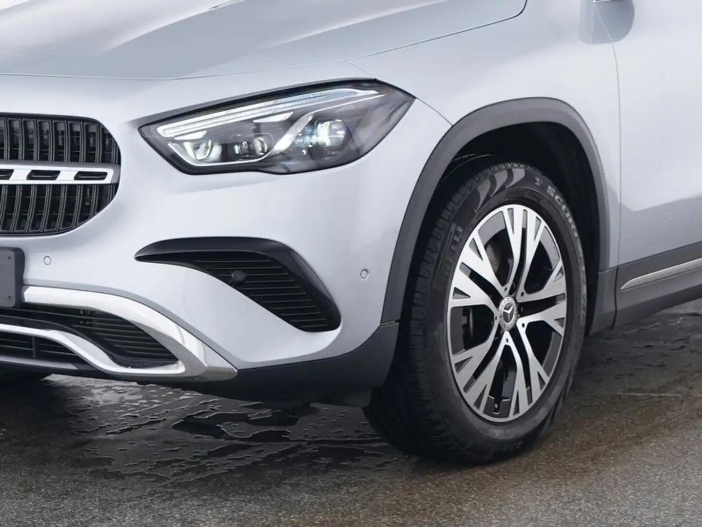 Mercedes-Benz GLA 250 e Progressive*AHK*Pano*Distro*MBeam*11kW Silber - 2