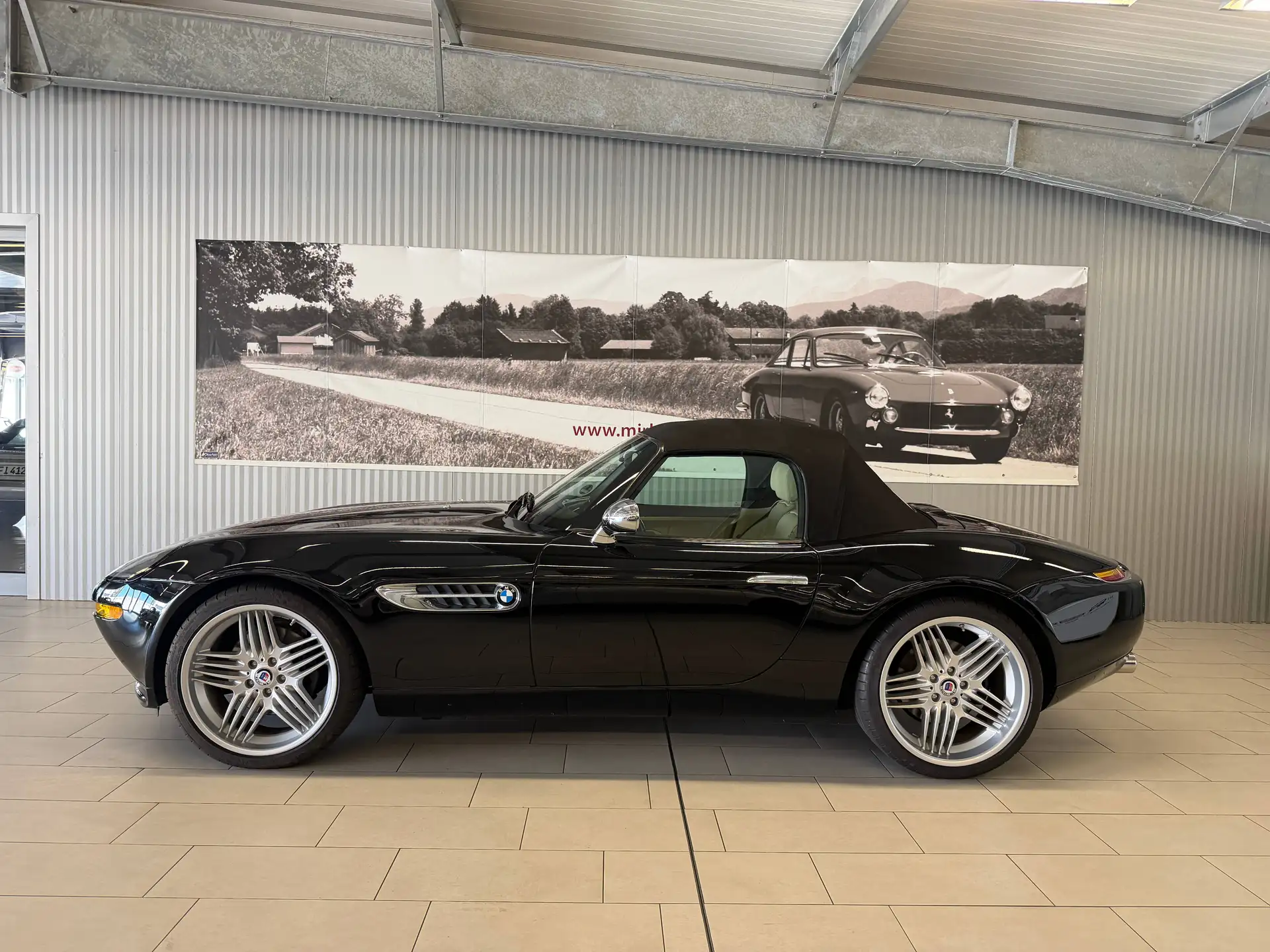 BMW Z8 2002 검정 사진 2