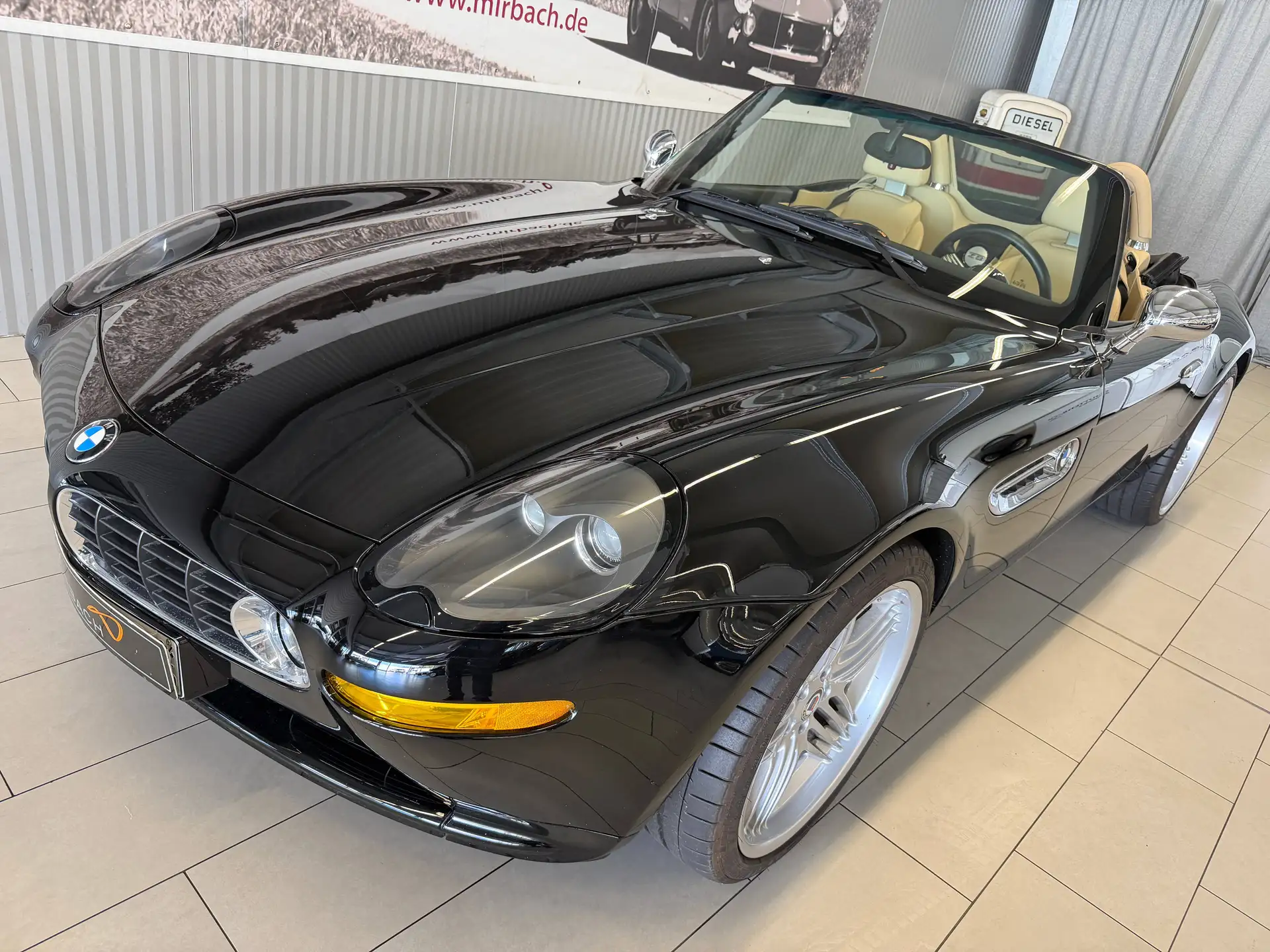 BMW Z8 2002 검정 사진 4