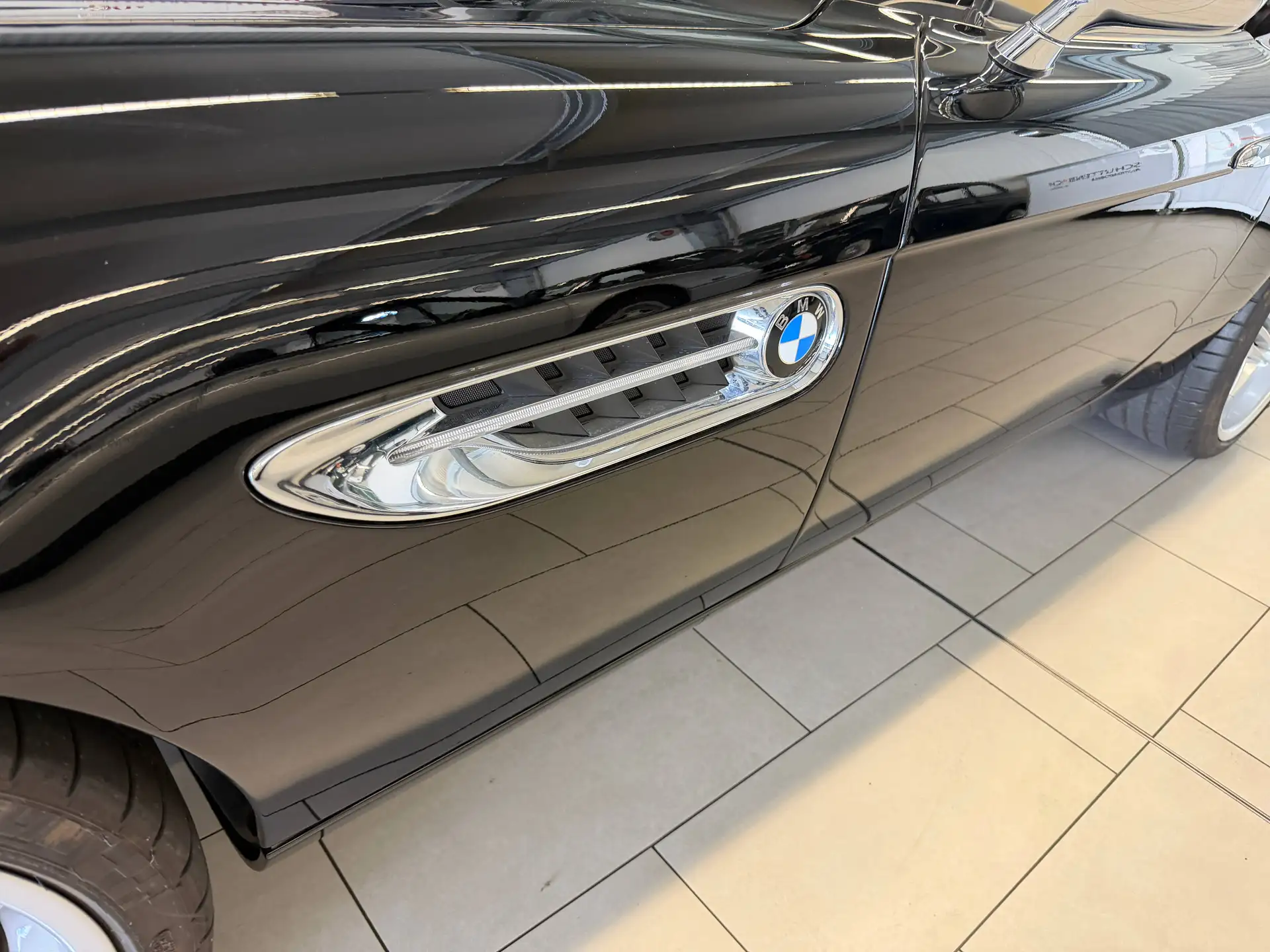 BMW Z8 2002 검정 사진 5