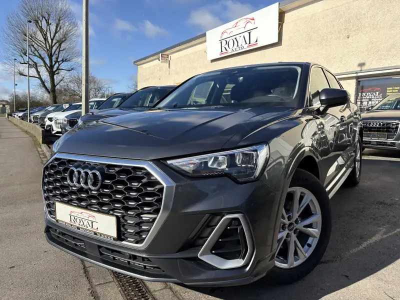 AUDI Q3 Sportback