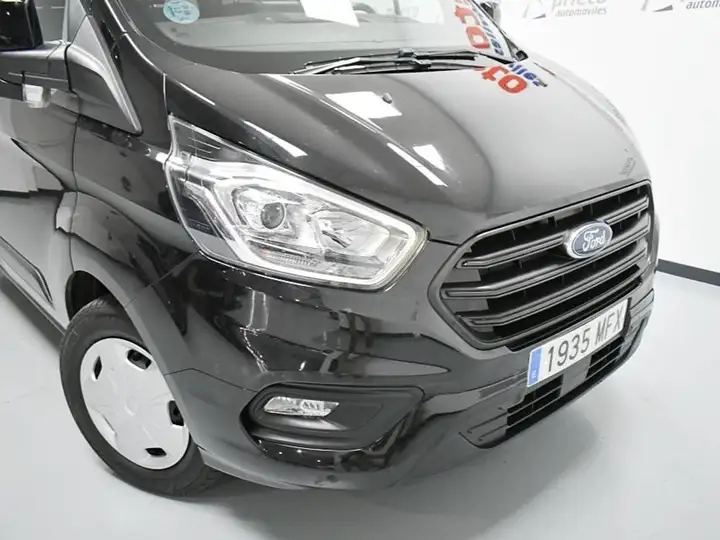 Ford Transit Custom 2023, foto 36