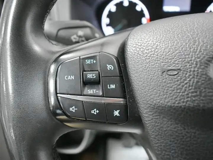 Ford Transit Custom 2023, foto 13