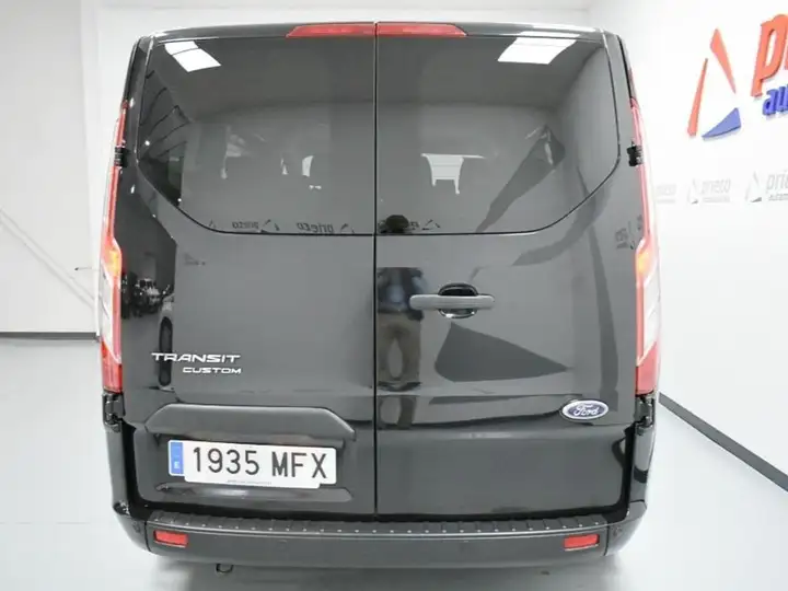 Ford Transit Custom 2023, foto 31