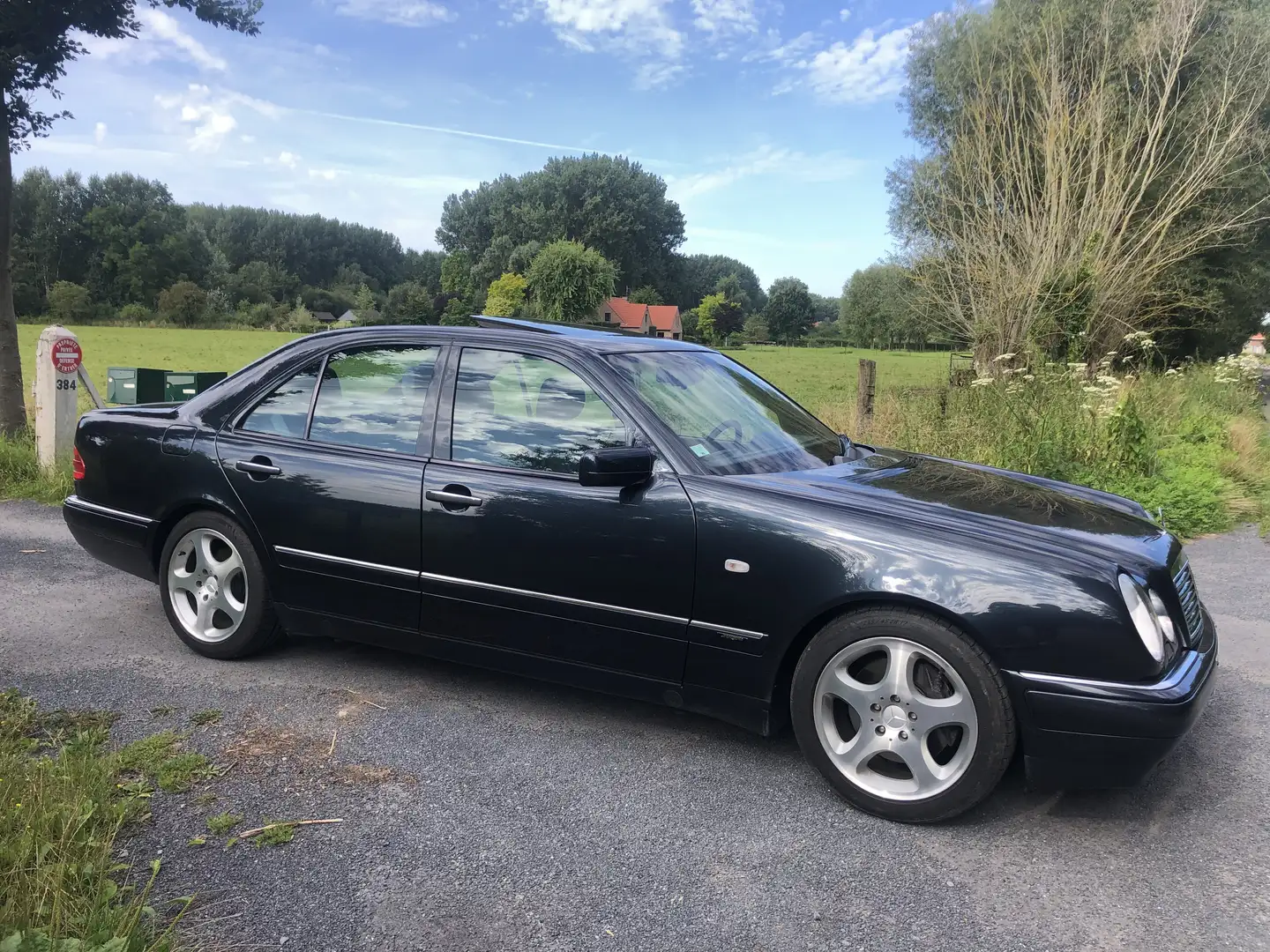 Mercedes-Benz E 420 Avangarde - 1