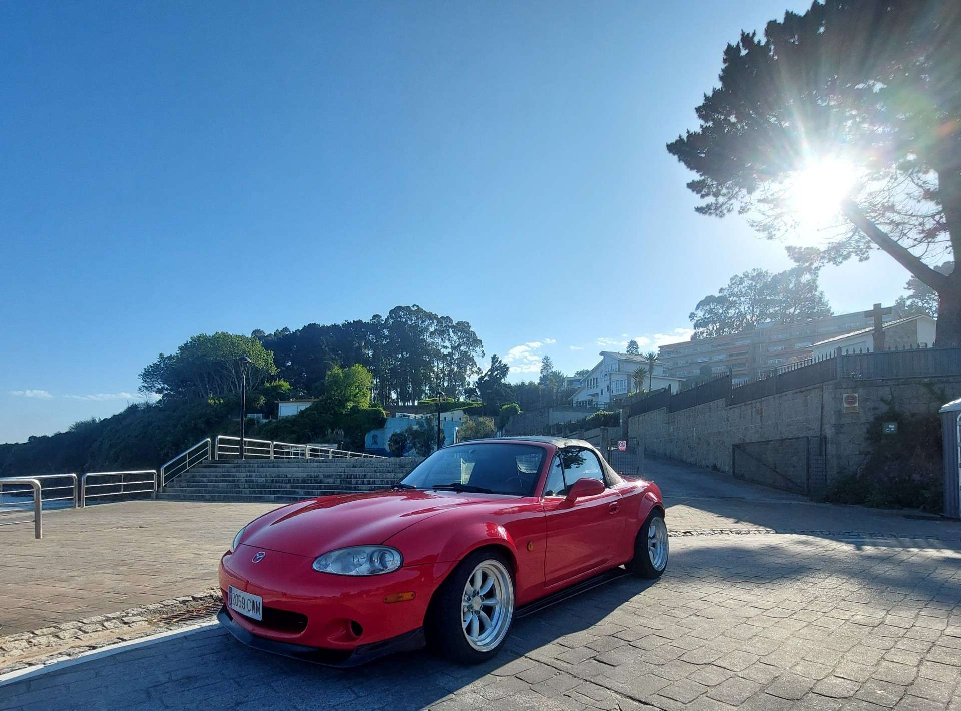 Mazda MX-5 LSD - foto 1