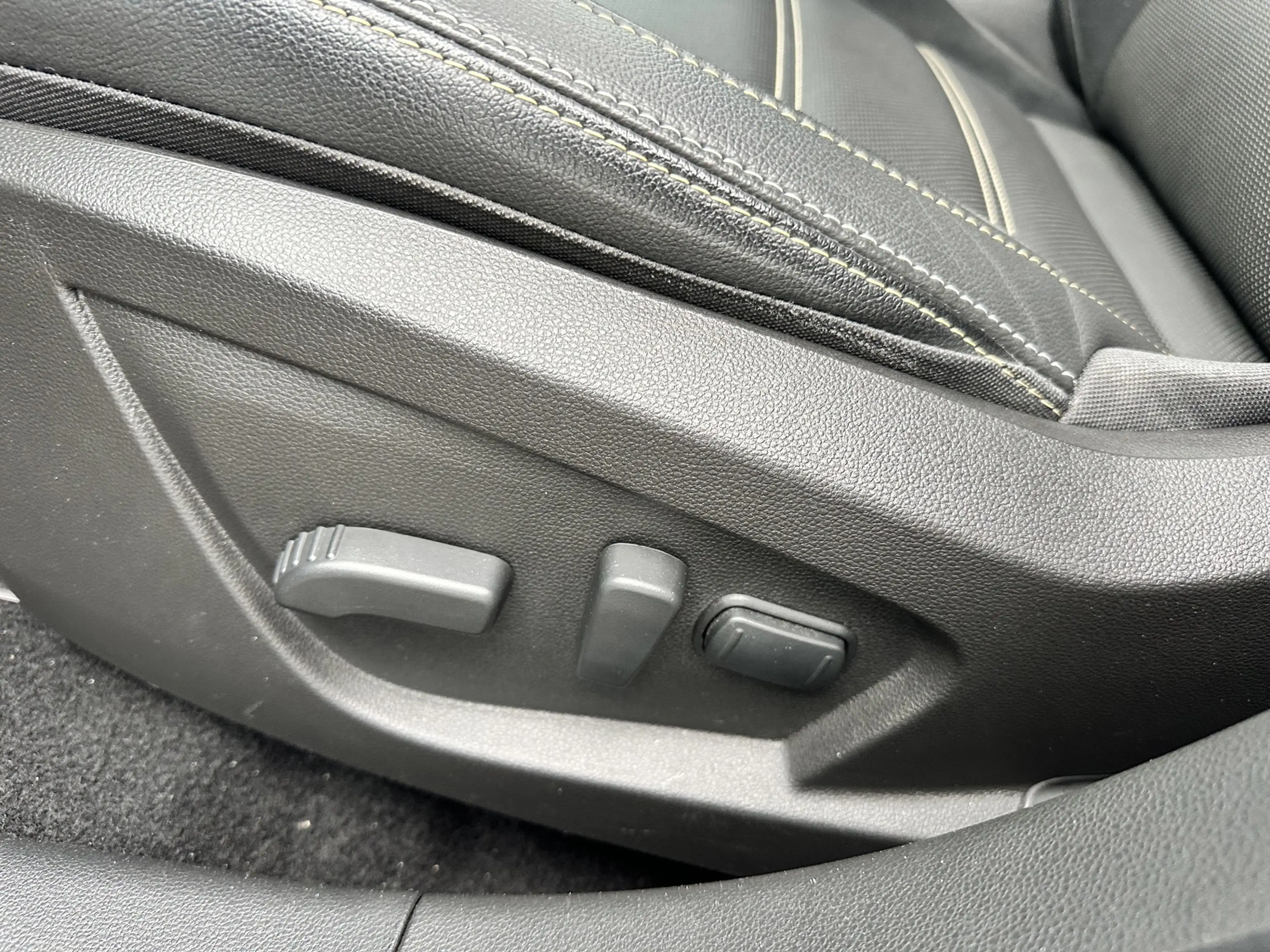 Renault Arkana 1.6 E-Tech hybrid 145 E-Tech engineered — photo 21