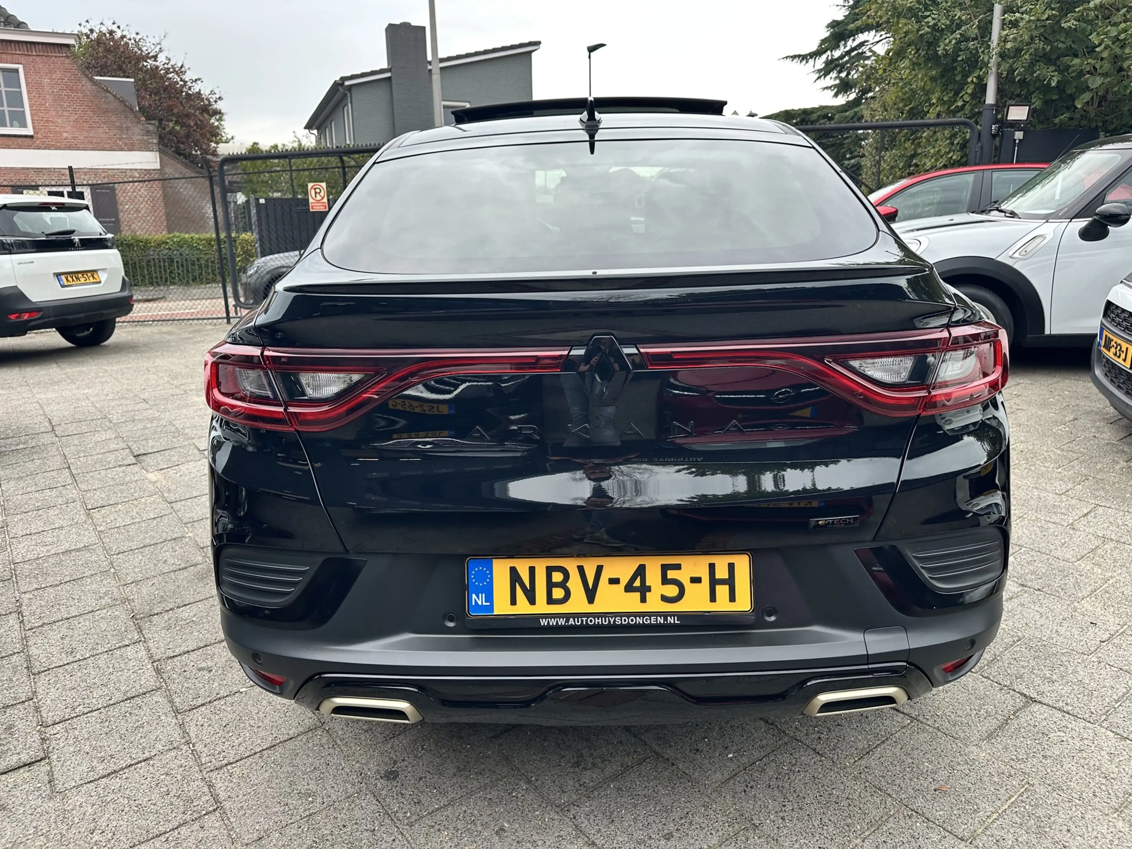 Renault Arkana 1.6 E-Tech hybrid 145 E-Tech engineered — photo 6