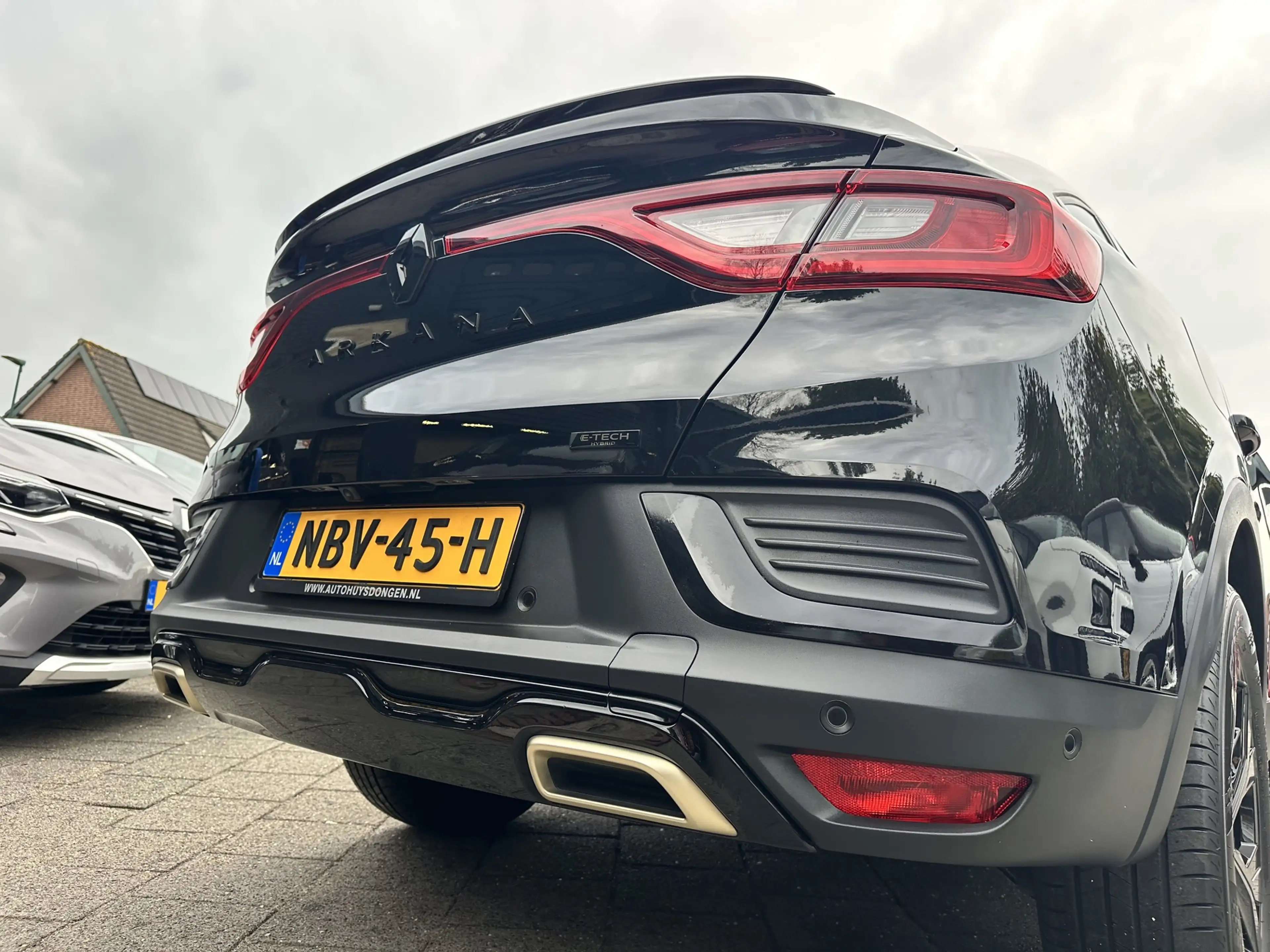 Renault Arkana 1.6 E-Tech hybrid 145 E-Tech engineered — photo 8